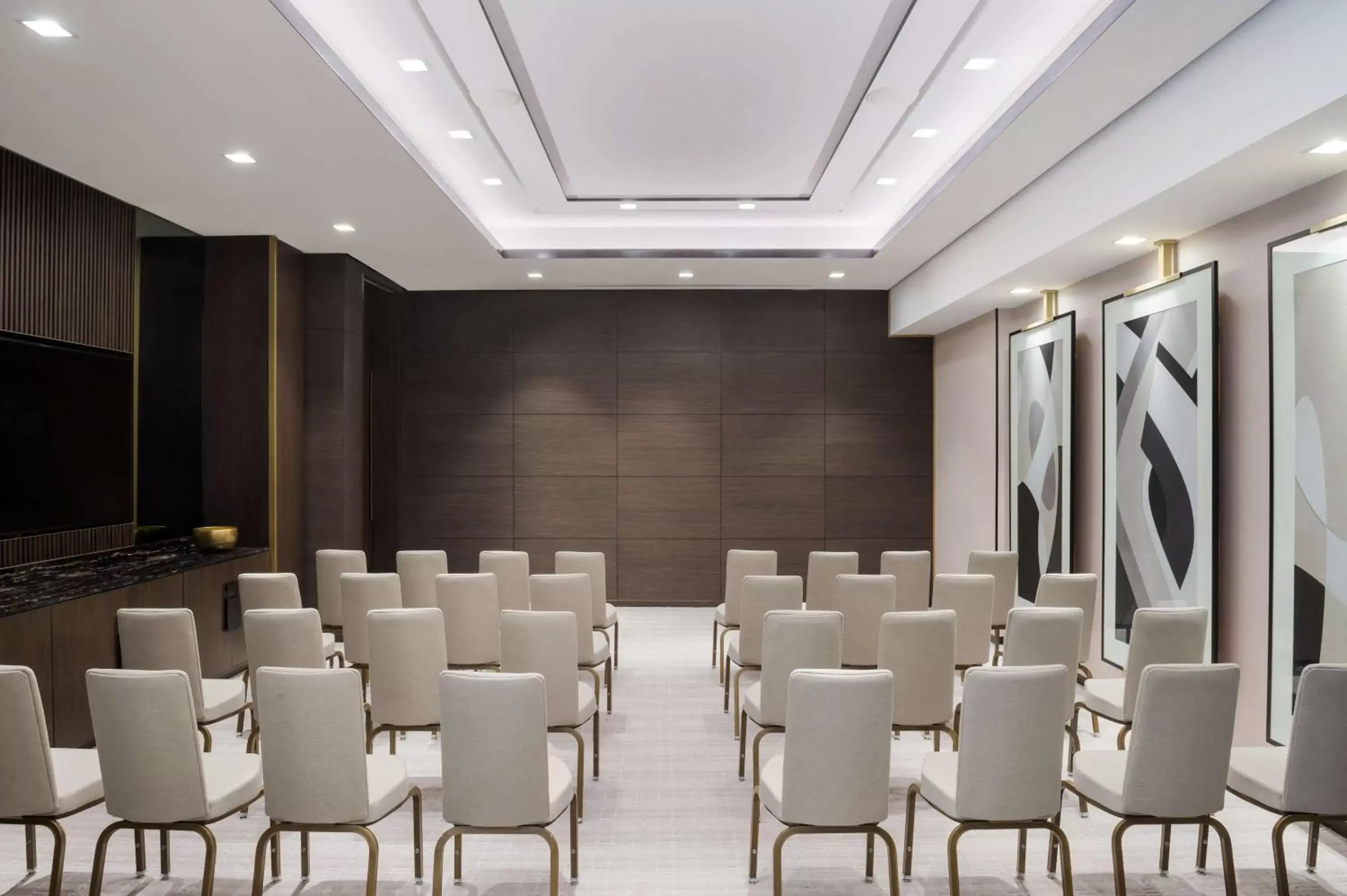 Meeting/conference room in Waldorf Astoria Kuwait