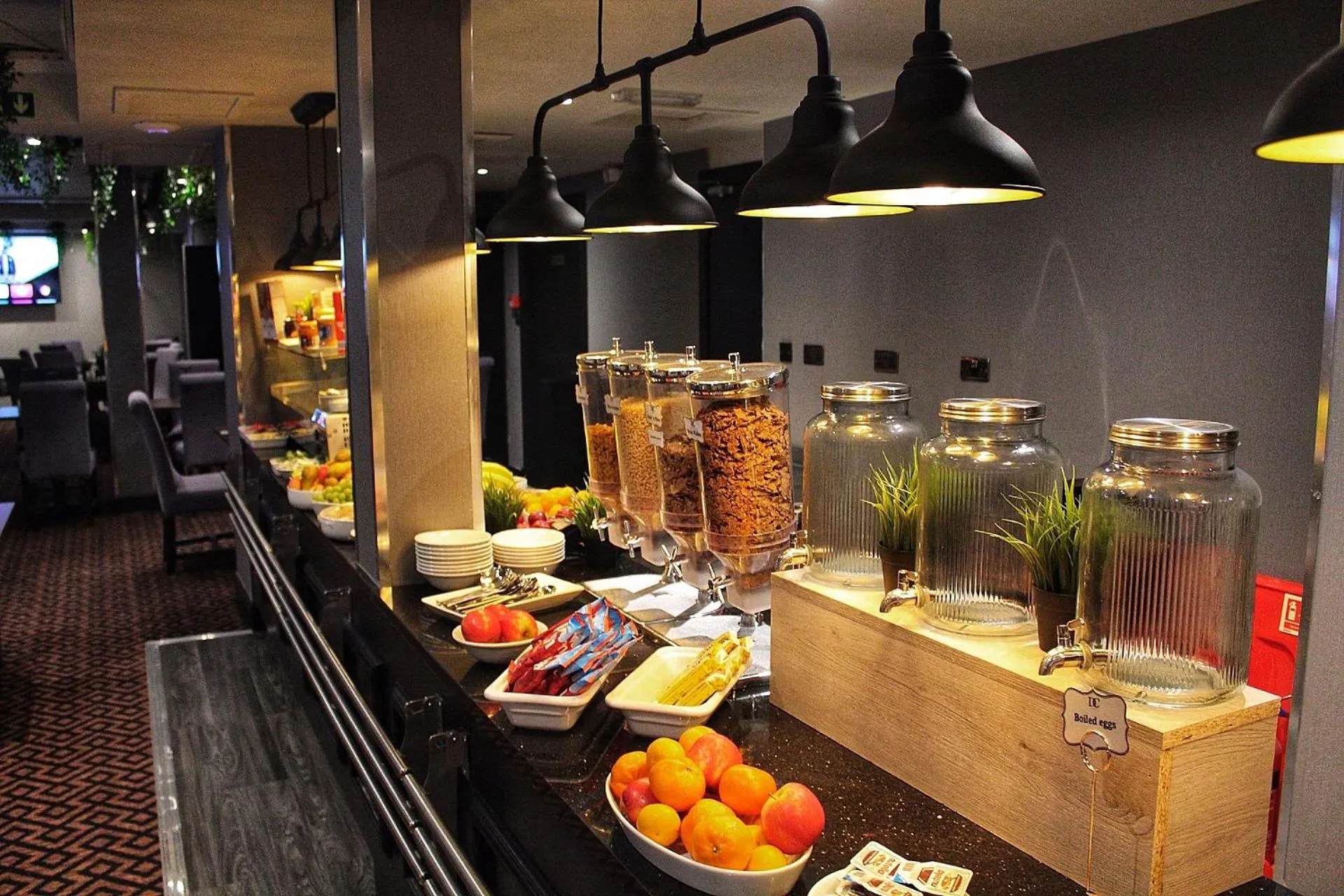 Breakfast in Devoncove Hotel Glasgow