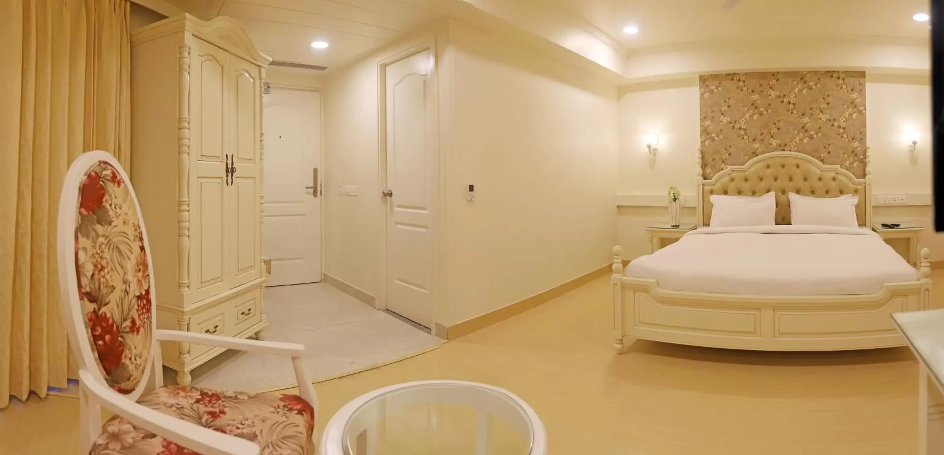 Bed in Hotel Magenta Jaipur Bed in Hotel Magenta Jaipur