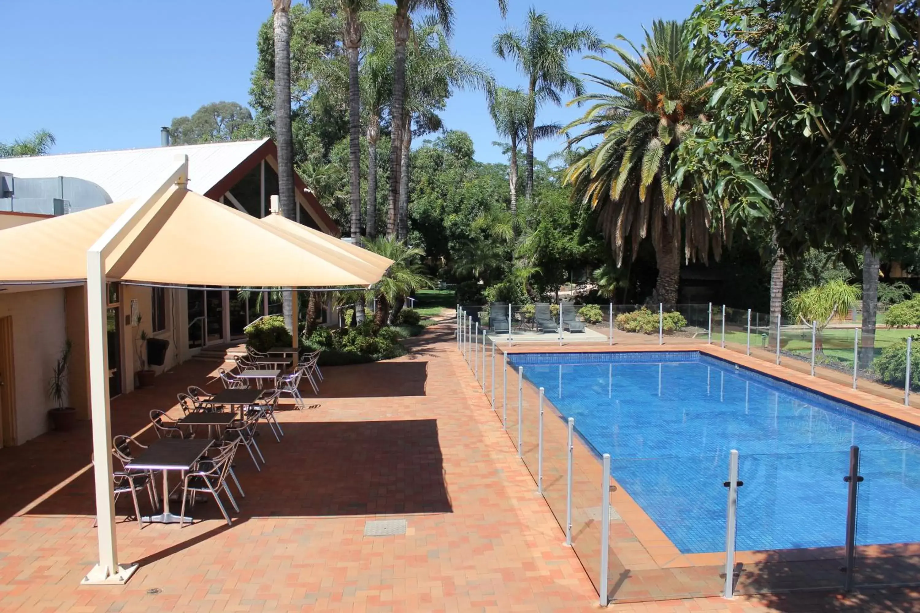 Swimming Pool in Mildura Inlander Resort