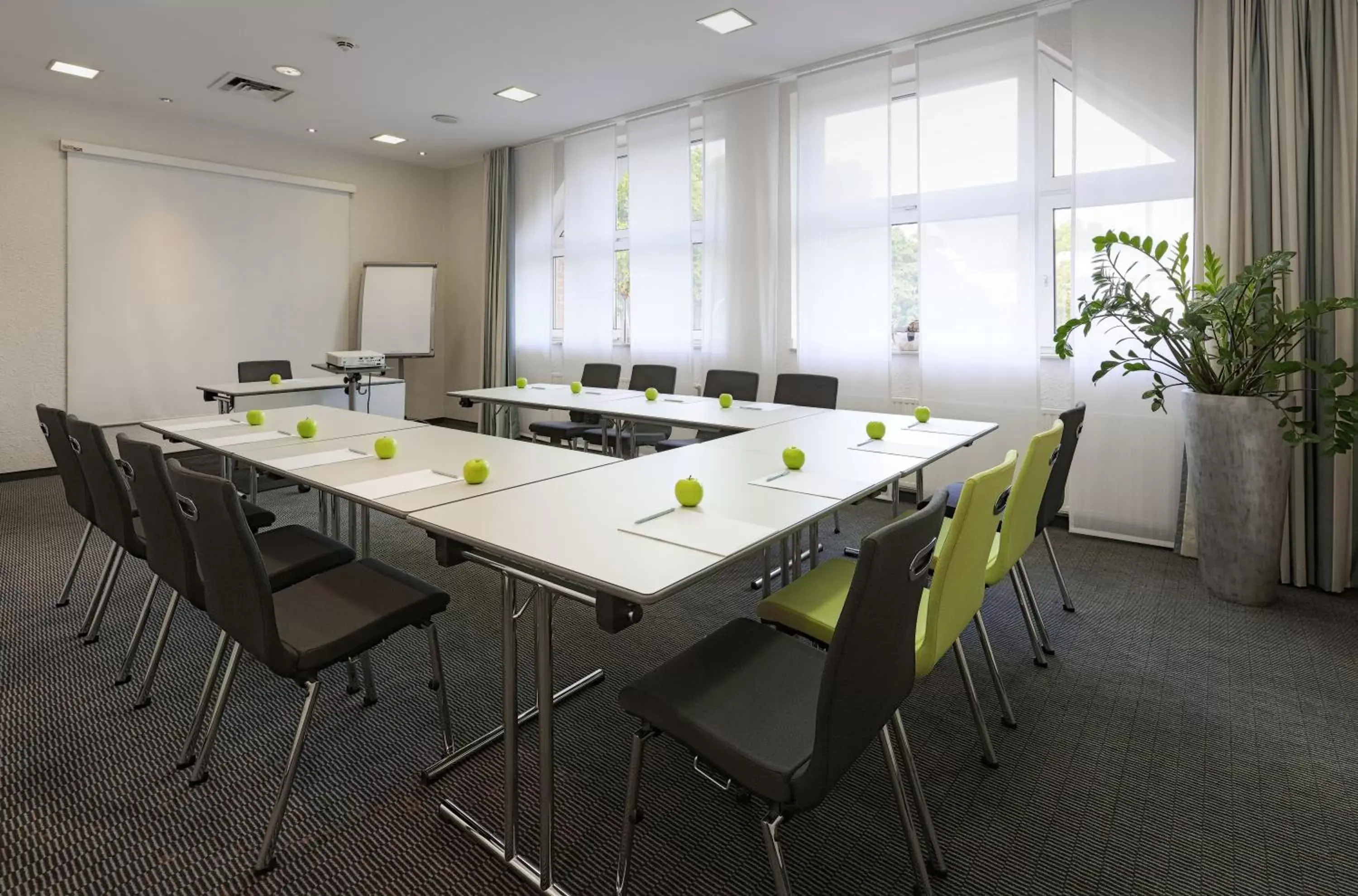 Meeting/conference room in Mercure Hotel Duisburg City