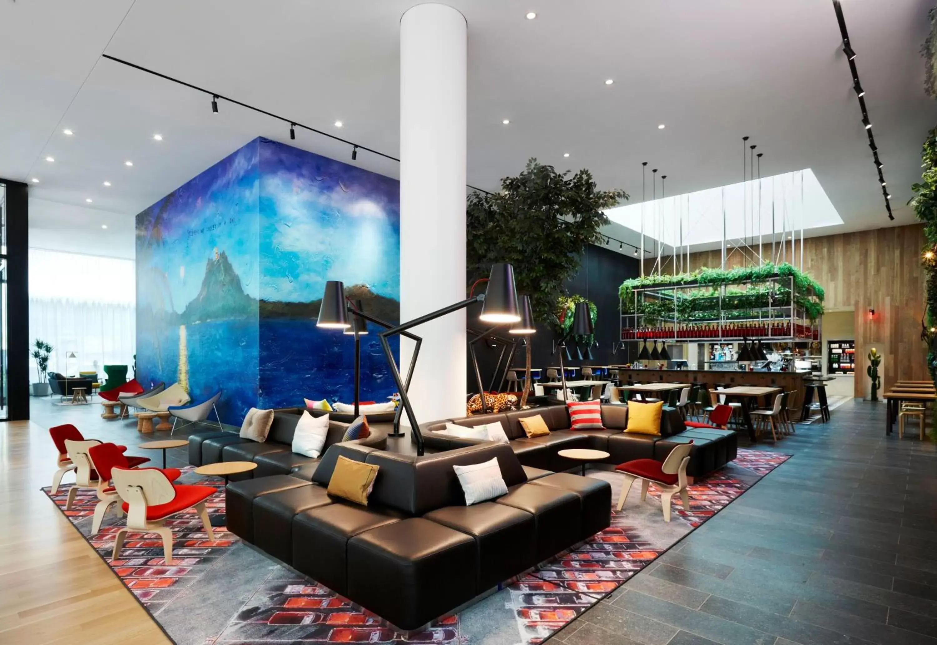 Lobby or reception in citizenM Los Angeles Downtown