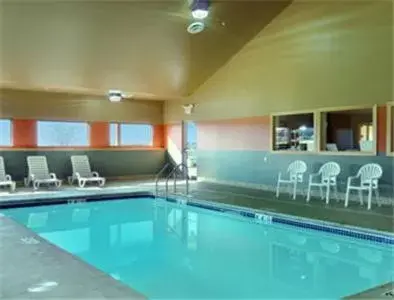 Spa and wellness centre/facilities, Swimming Pool in Darlington Inn