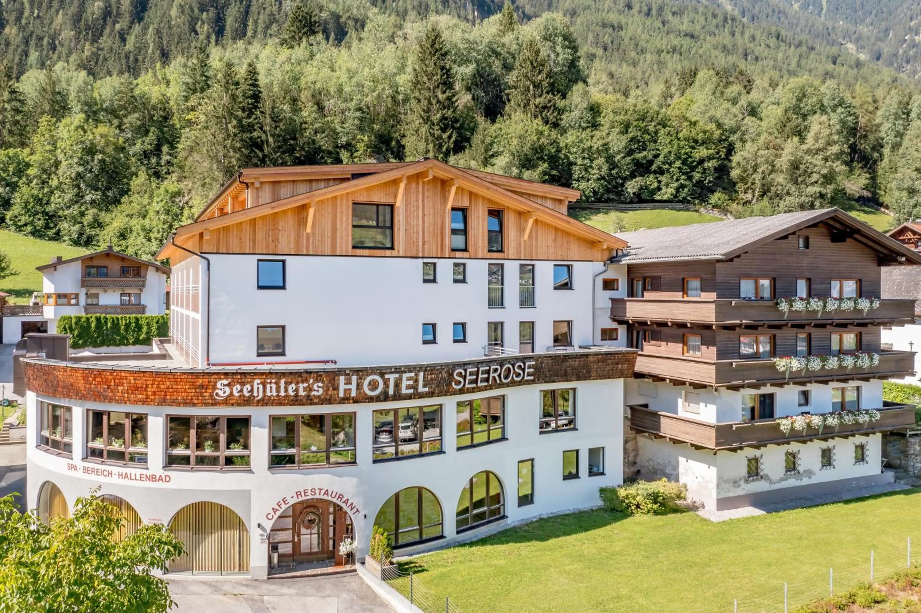 Property building in Seehüter's Hotel Seerose