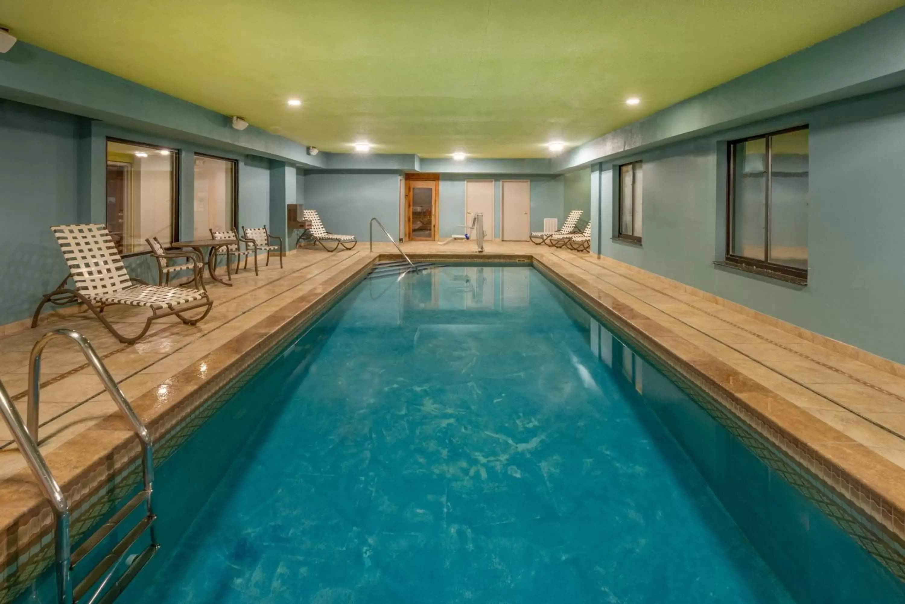 Swimming Pool in Holiday Inn Express Hotel & Suites Erie - North East, an IHG Hotel