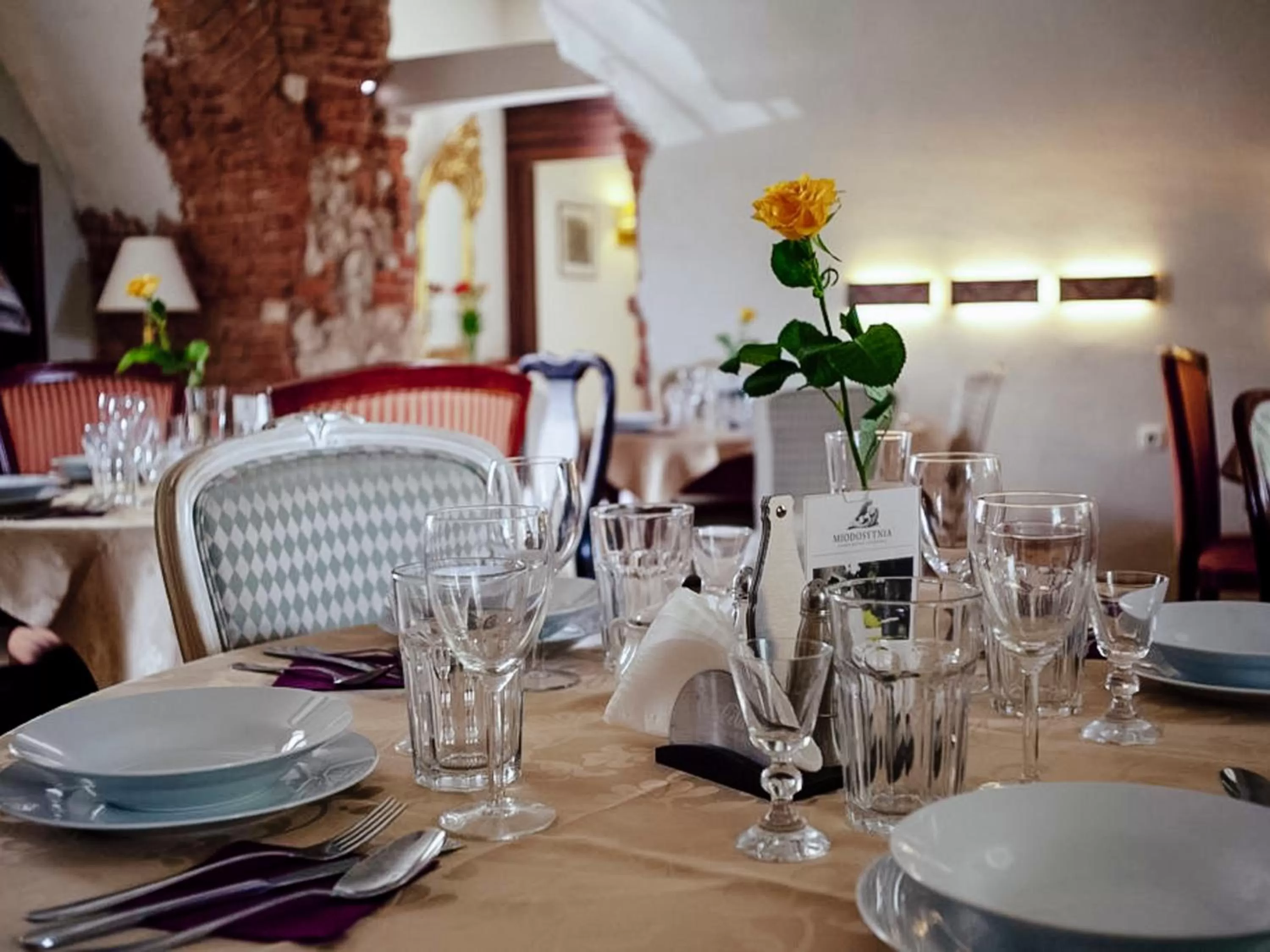 Restaurant/Places to Eat in Miodosytnia Aparthotel