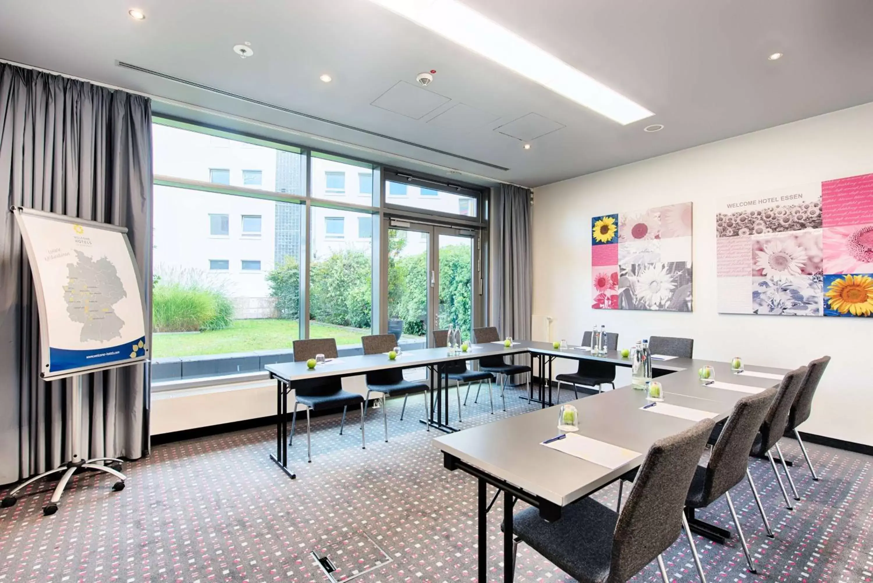 Meeting/conference room in Ramada by Wyndham Essen