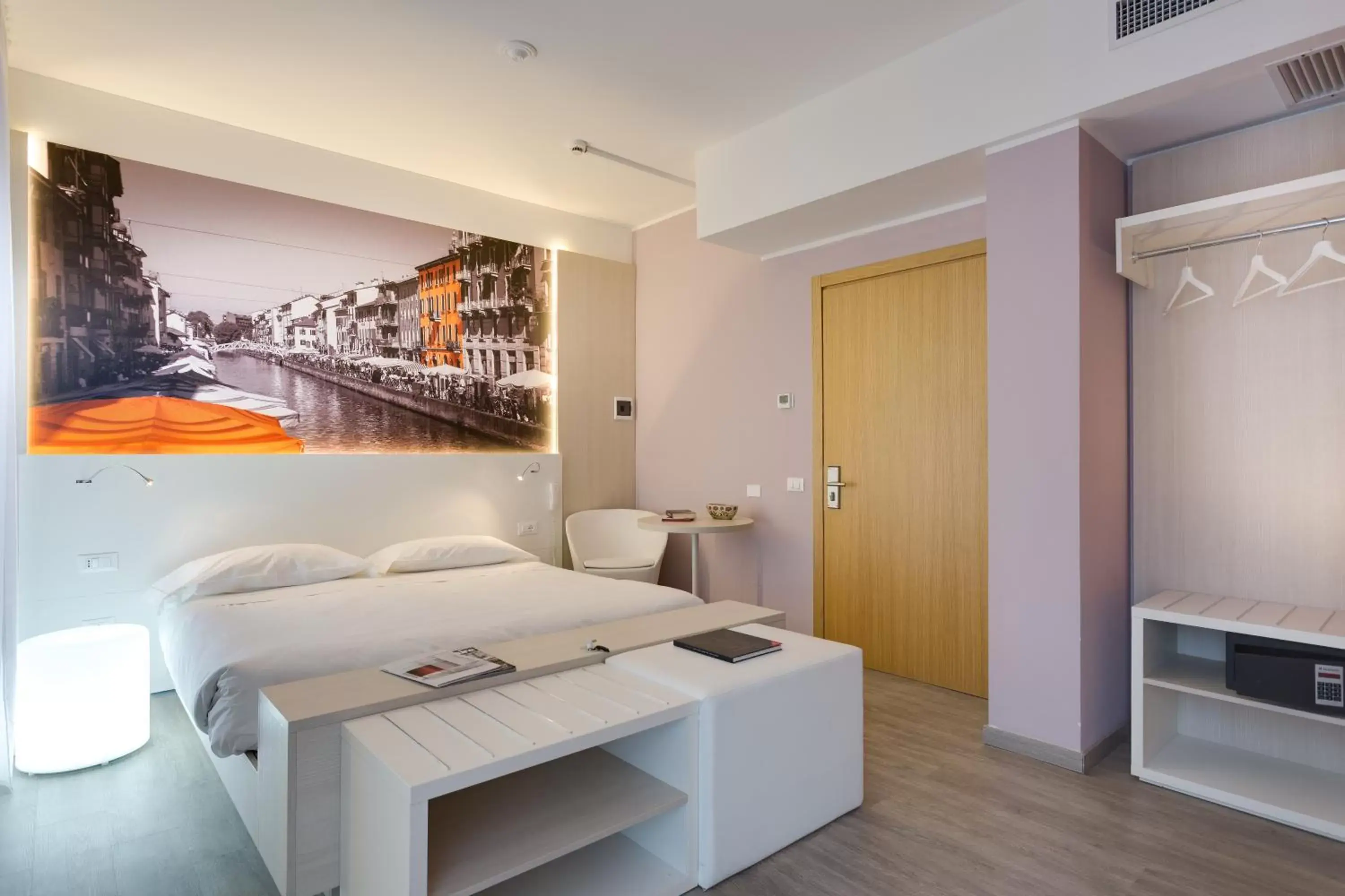Photo of the whole room, Room Photo in Kleos Hotel Milano