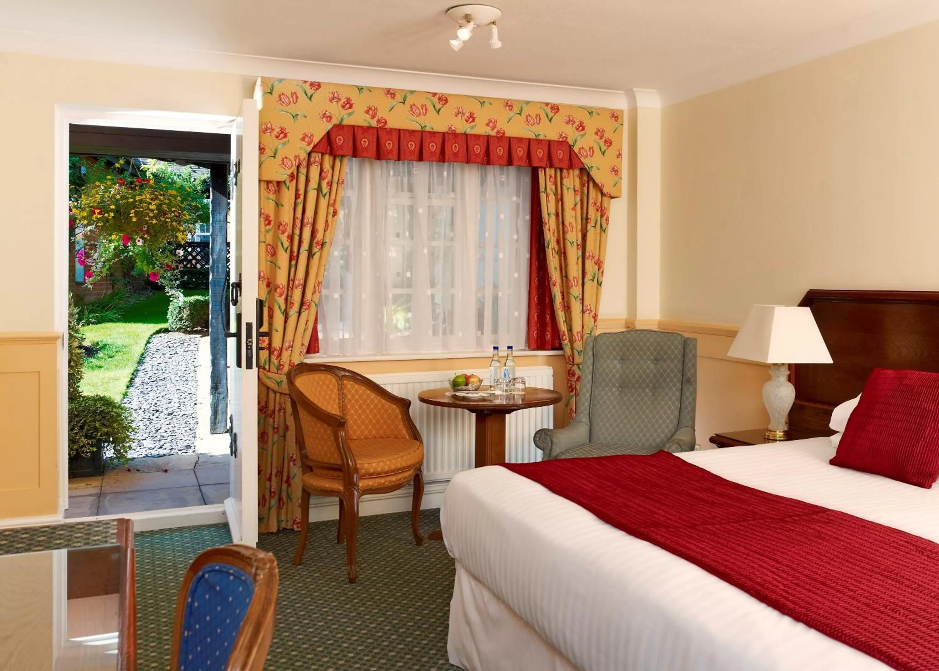 Bedroom, Bed in Marygreen Manor