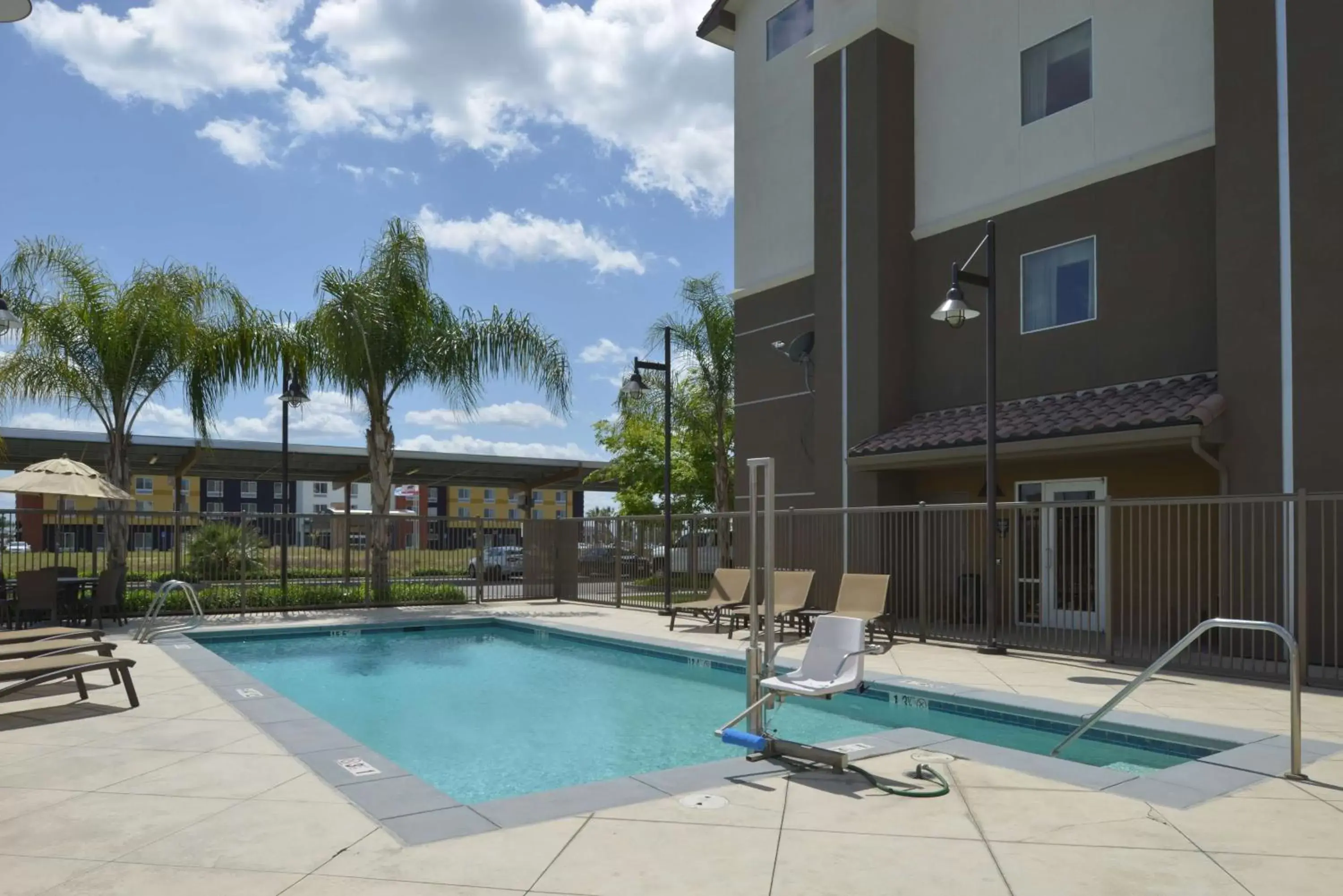 Pool view, Swimming Pool in Hampton Inn and Suites Bakersfield North-Airport