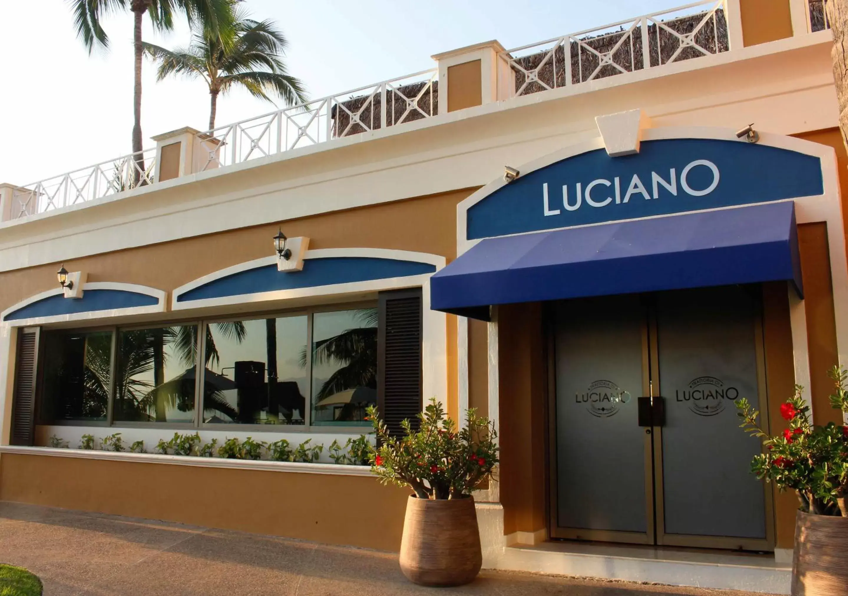 Restaurant/places to eat in Sunset Plaza Beach Resort Puerto Vallarta All Inclusive Restaurant/places to eat in Sunset Plaza Beach Resort Puerto Vallarta All Inclusive