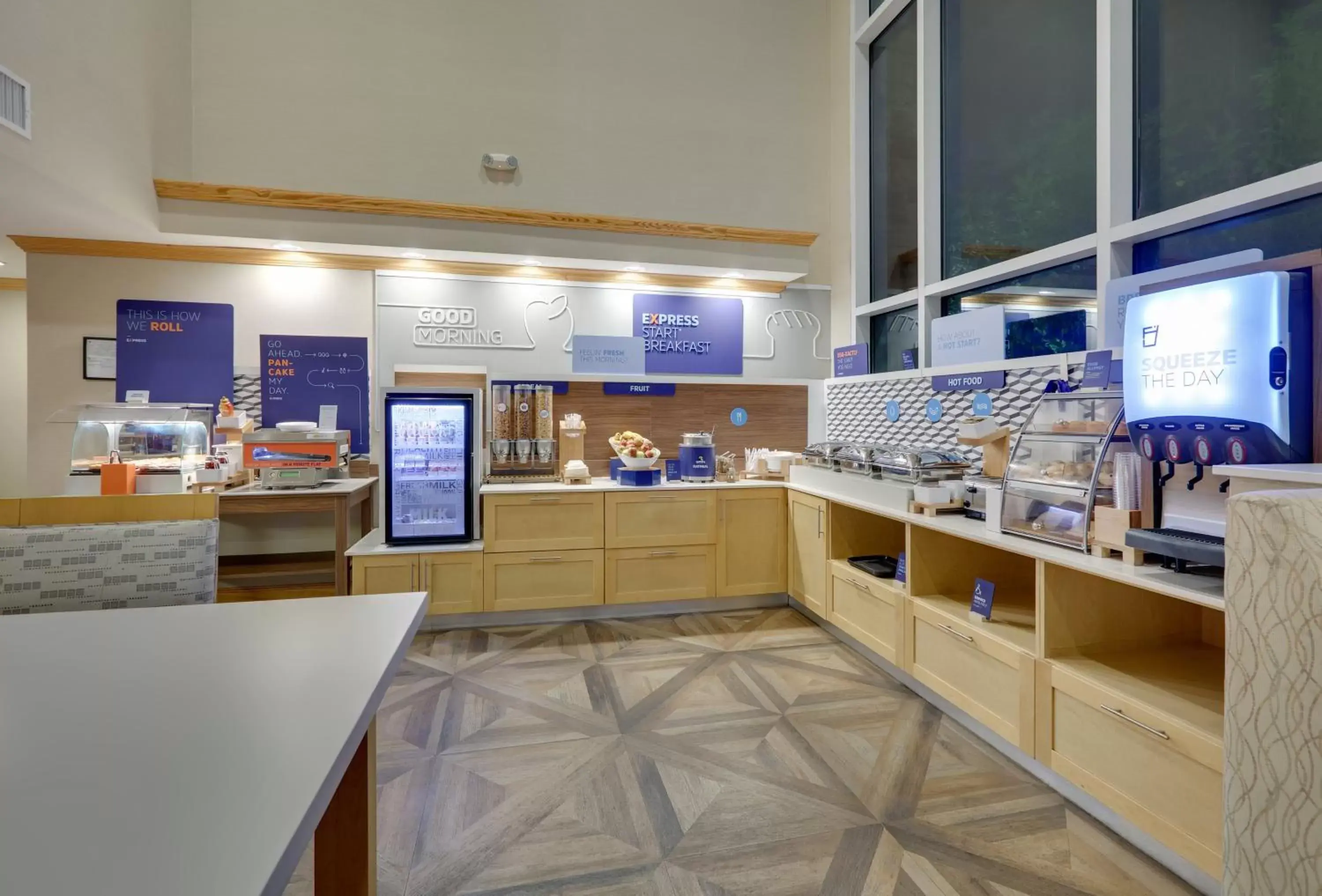 Breakfast in Holiday Inn Express & Suites San Antonio - Brooks City Base by IHG Breakfast in Holiday Inn Express & Suites San Antonio - Brooks City Base by IHG