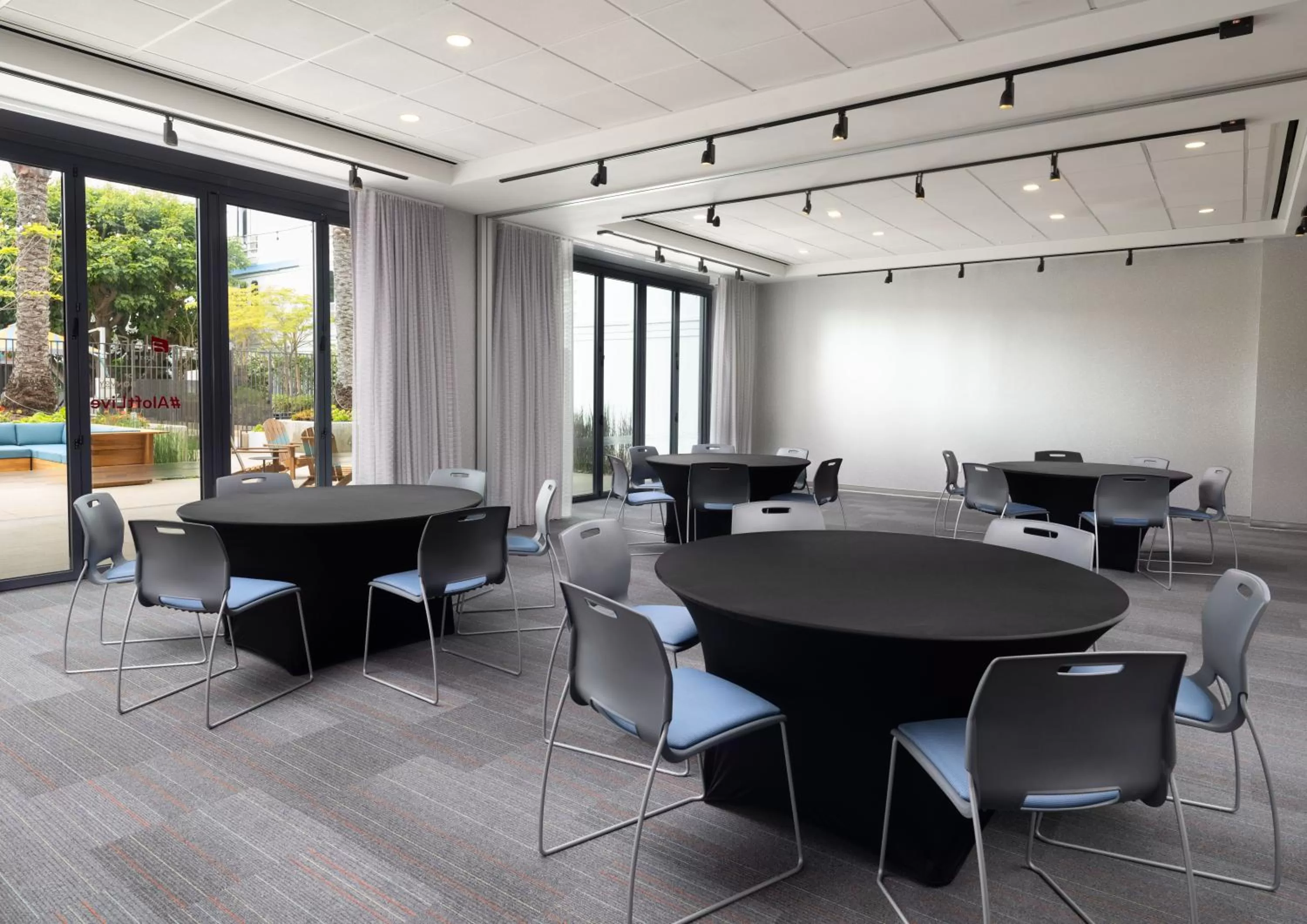 Banquet/Function facilities in Aloft El Segundo - Los Angeles Airport