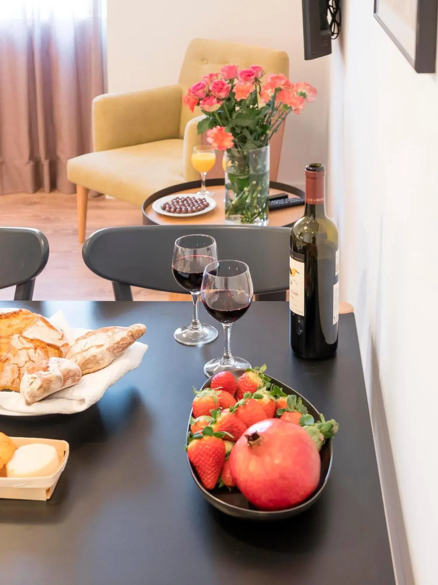 Dining area in Lisbon Serviced Apartments - Avenida