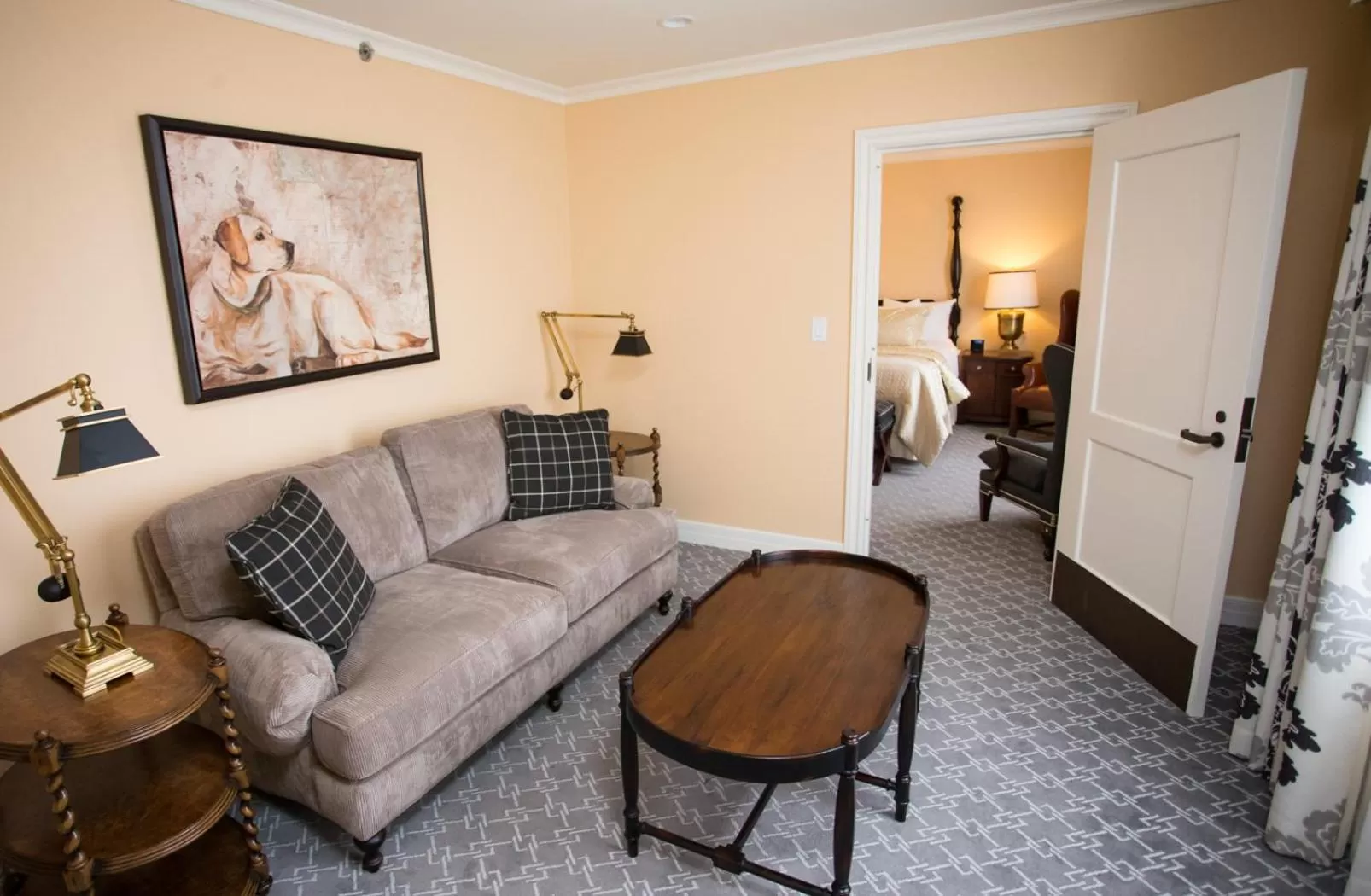 Living room, Bed in The Atherton Hotel at OSU