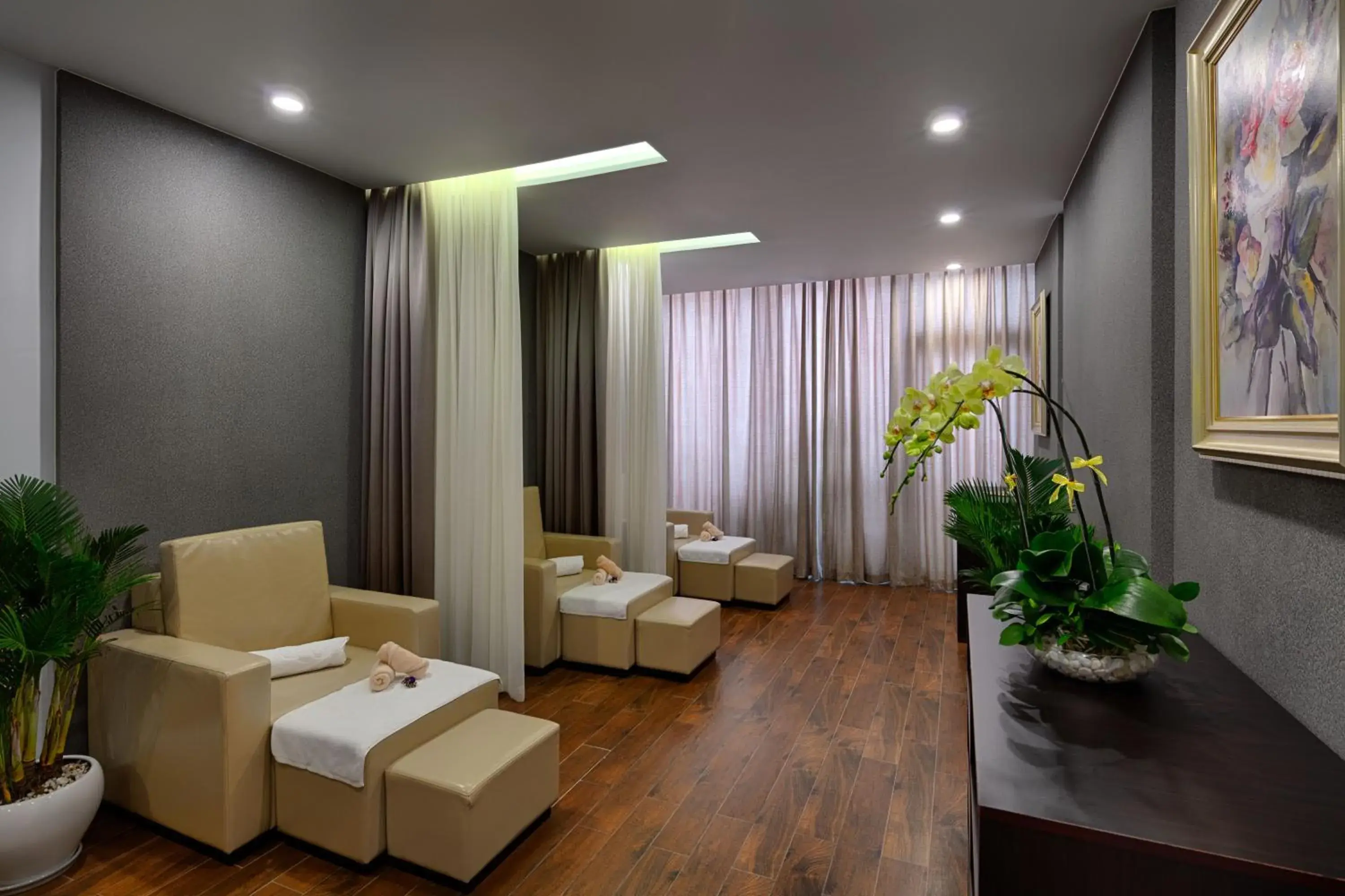 Spa and wellness centre/facilities, Seating Area in Vinpearl Beachfront Nha Trang