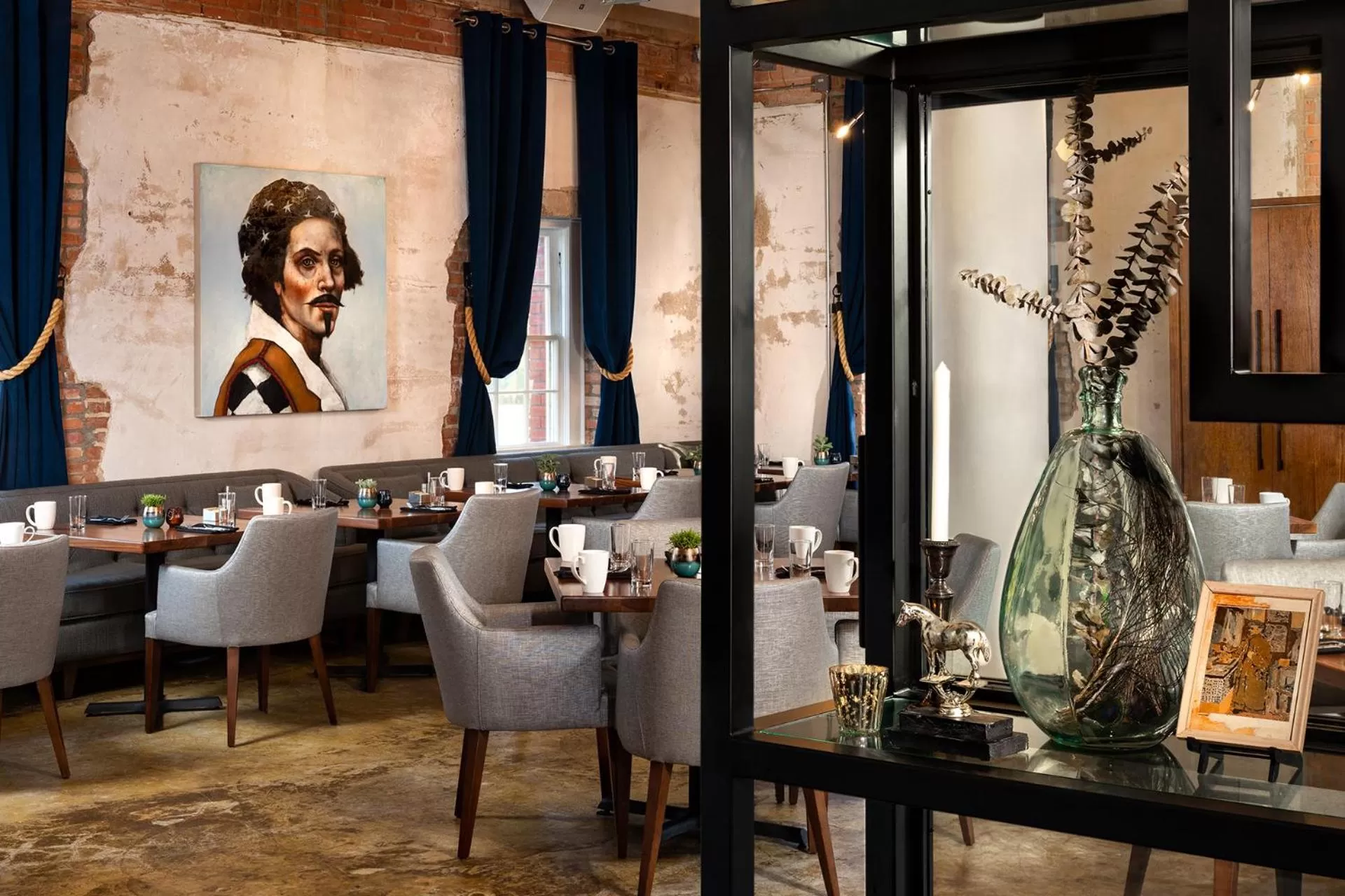 Restaurant/places to eat in Canvas Hotel Dallas