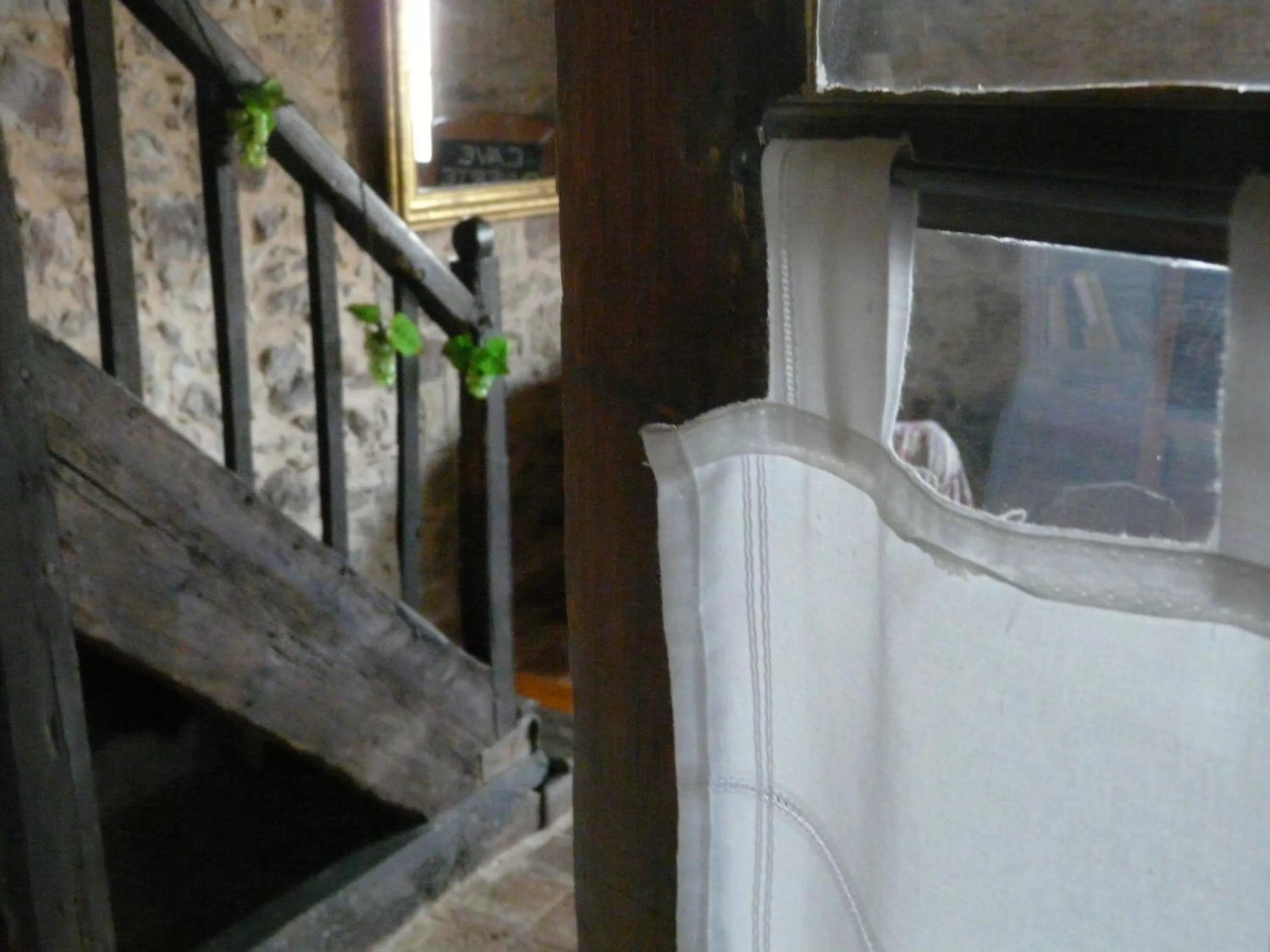 Decorative detail in Topaze séjour chez le Vigneron