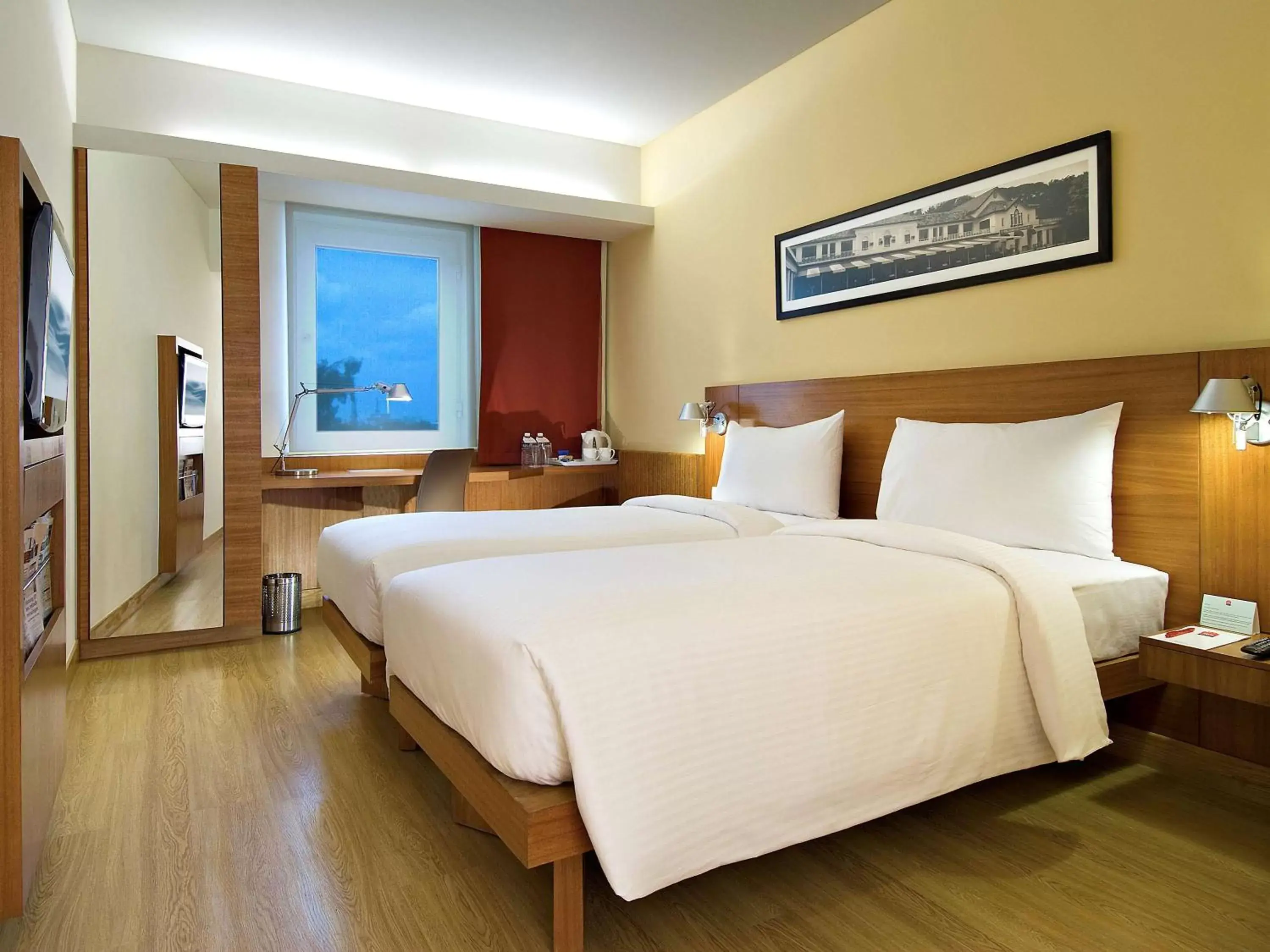 Photo of the whole room, Bed in ibis Pune Viman Nagar - An Accor Brand