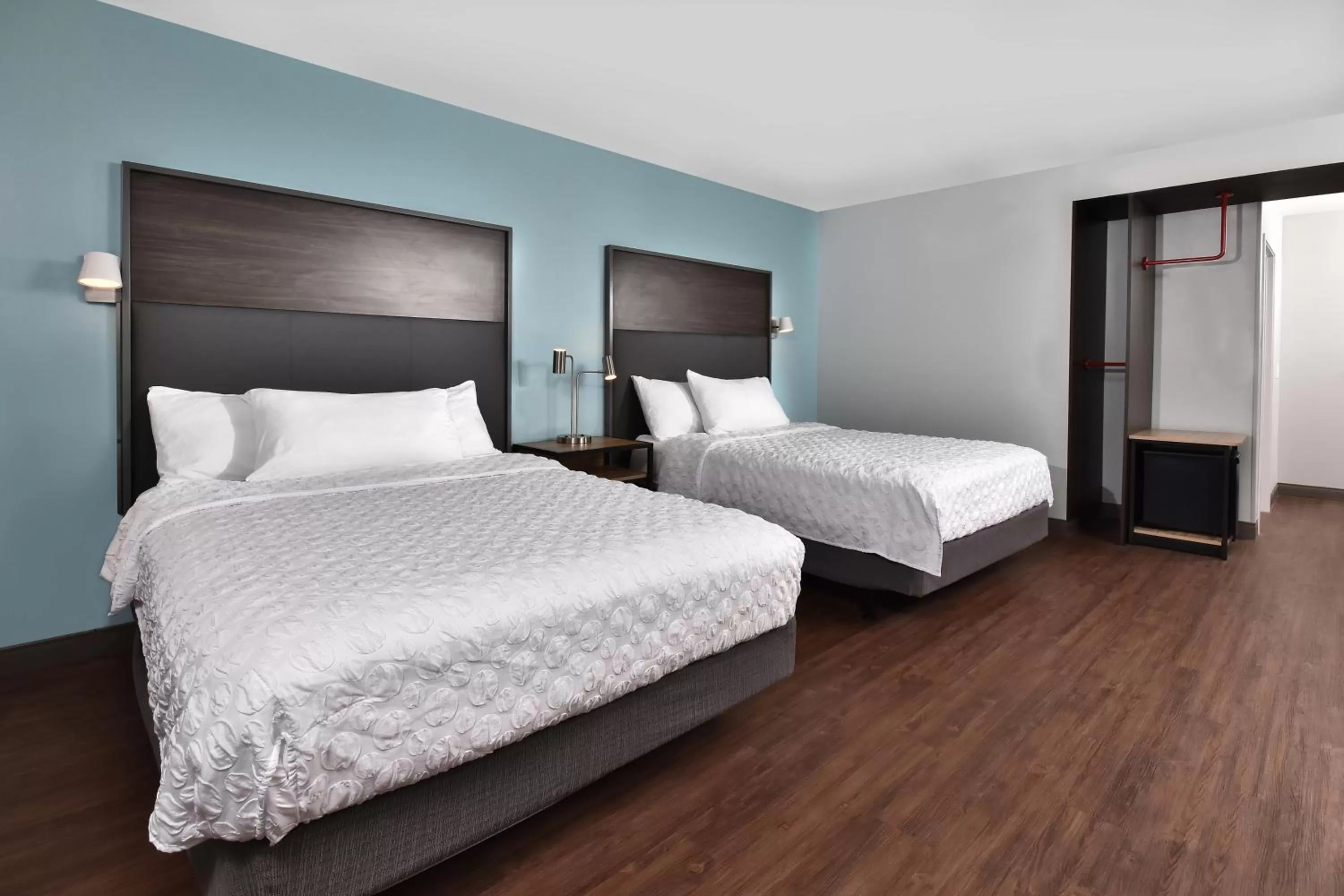 Bed in Tru By Hilton Beckley, Wv