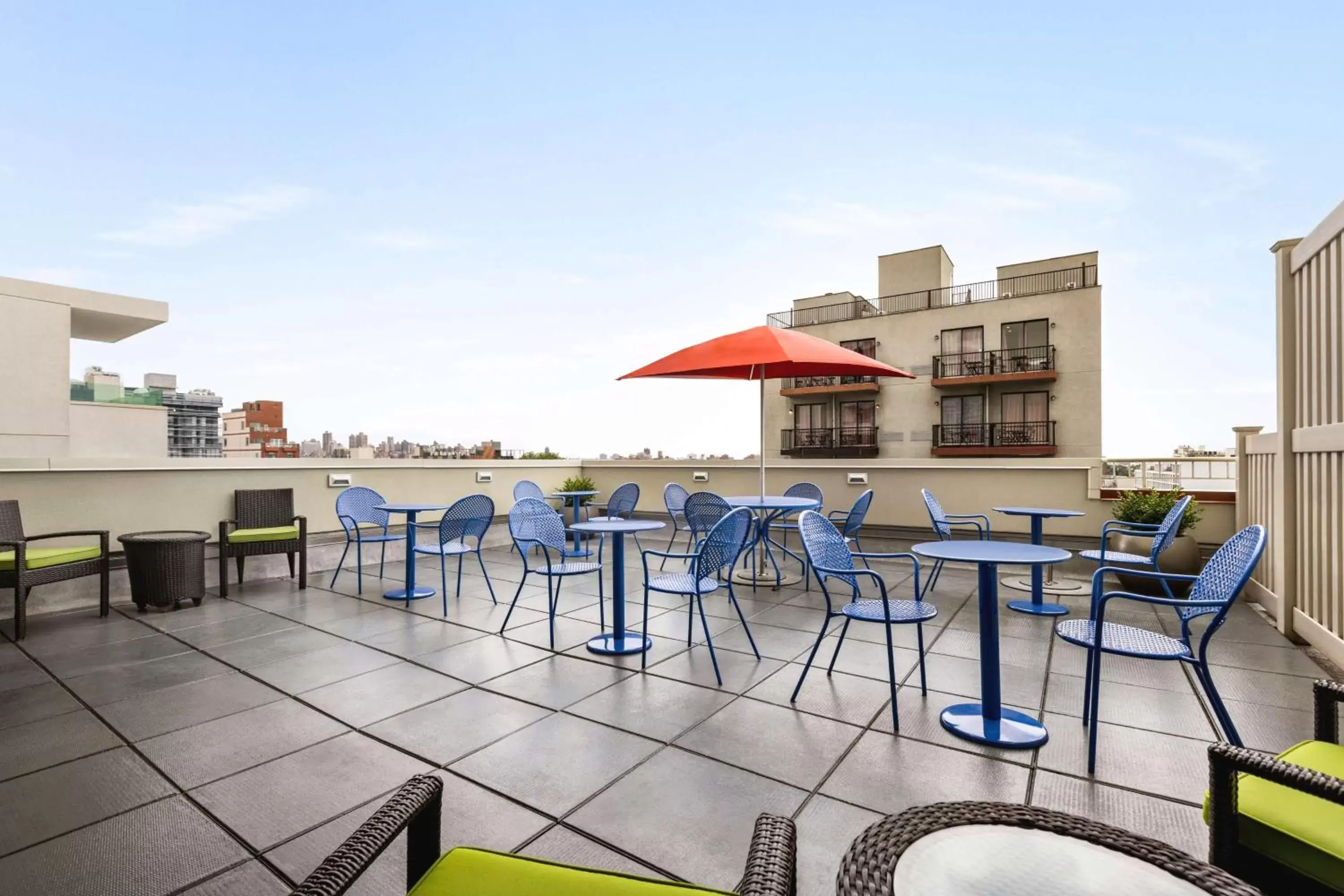 Patio in Home2 Suites Long Island City/Manhattan View