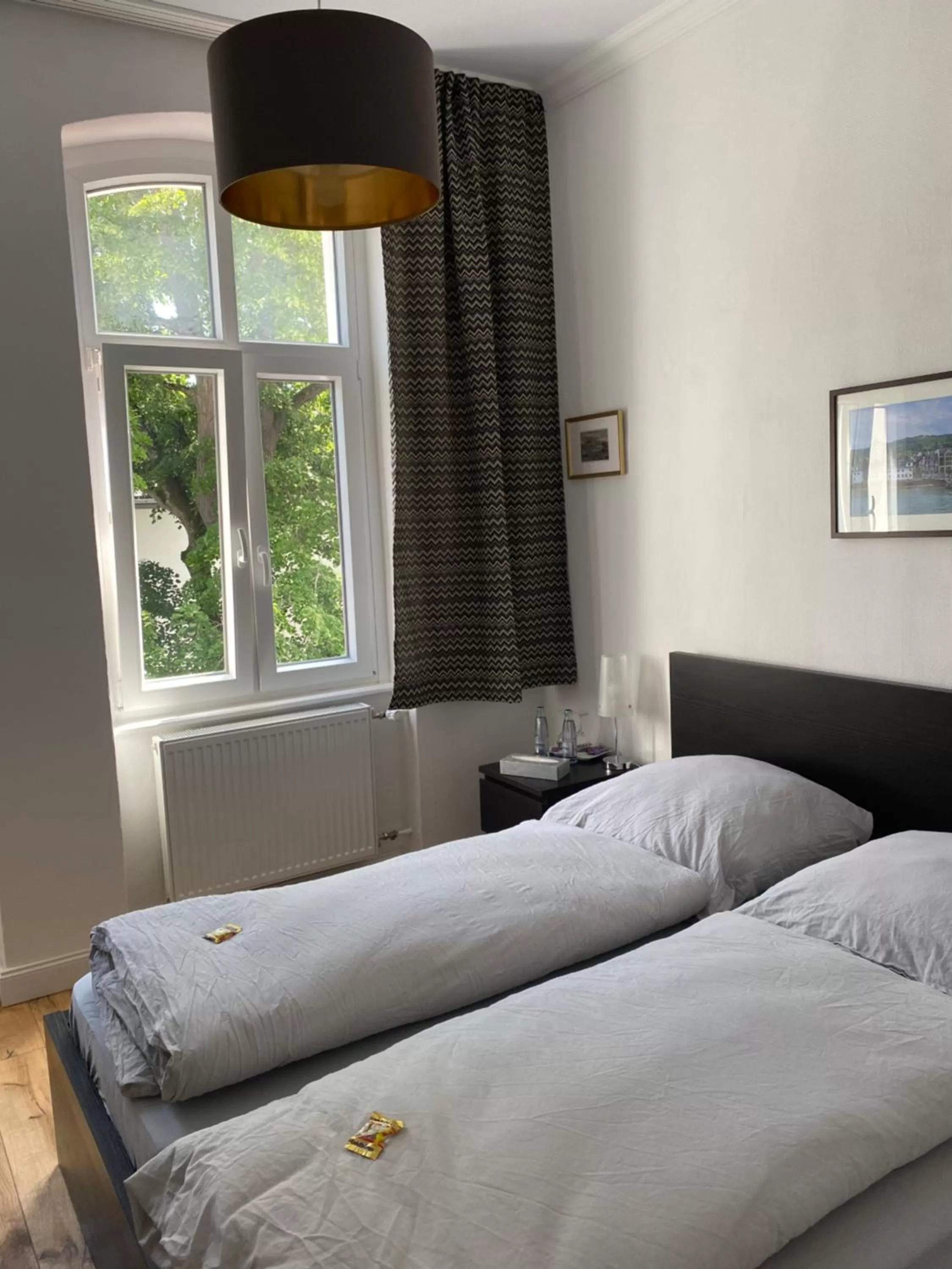 Bed in Pension Zur Fähre