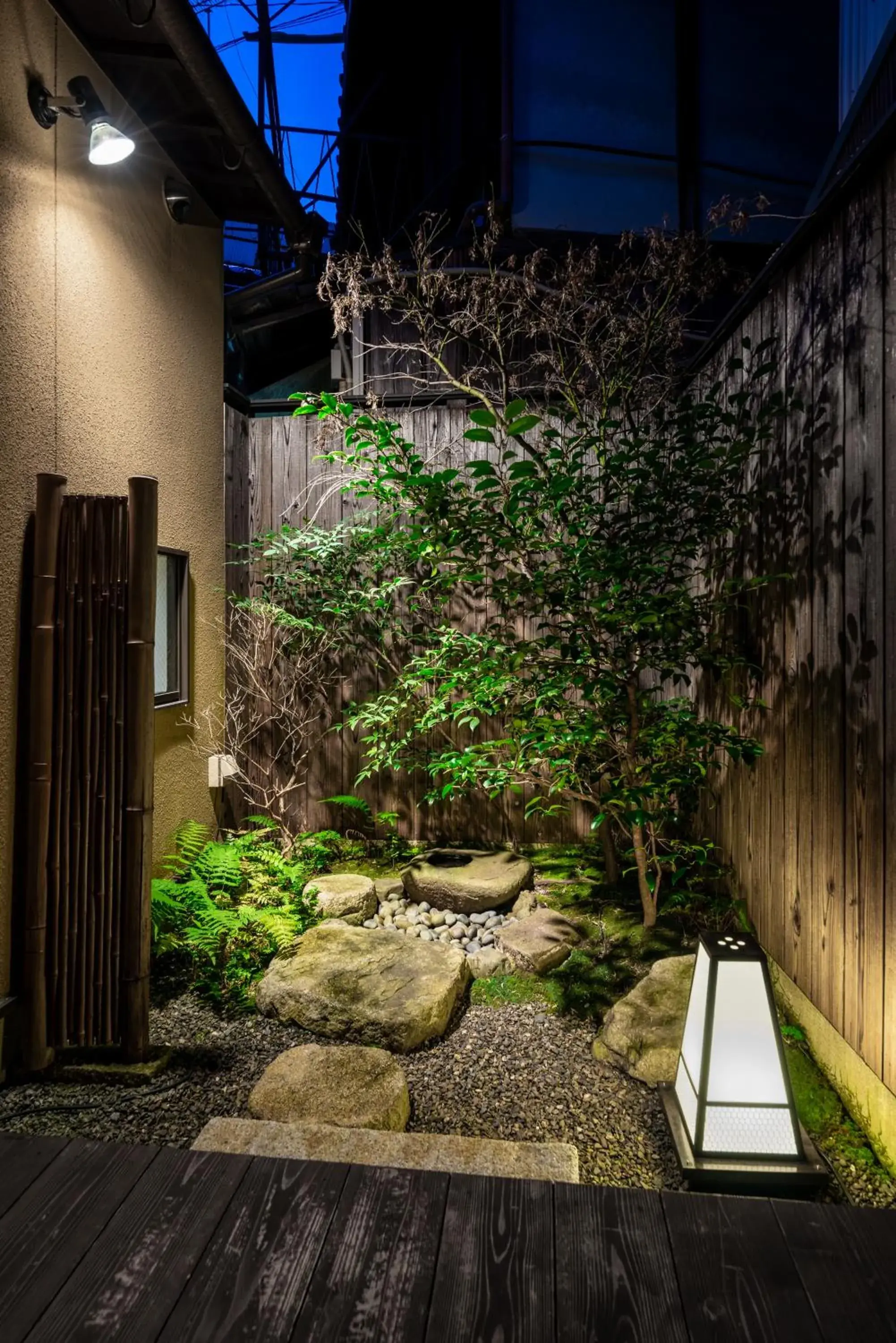 Garden in Kohaku an Machiya House