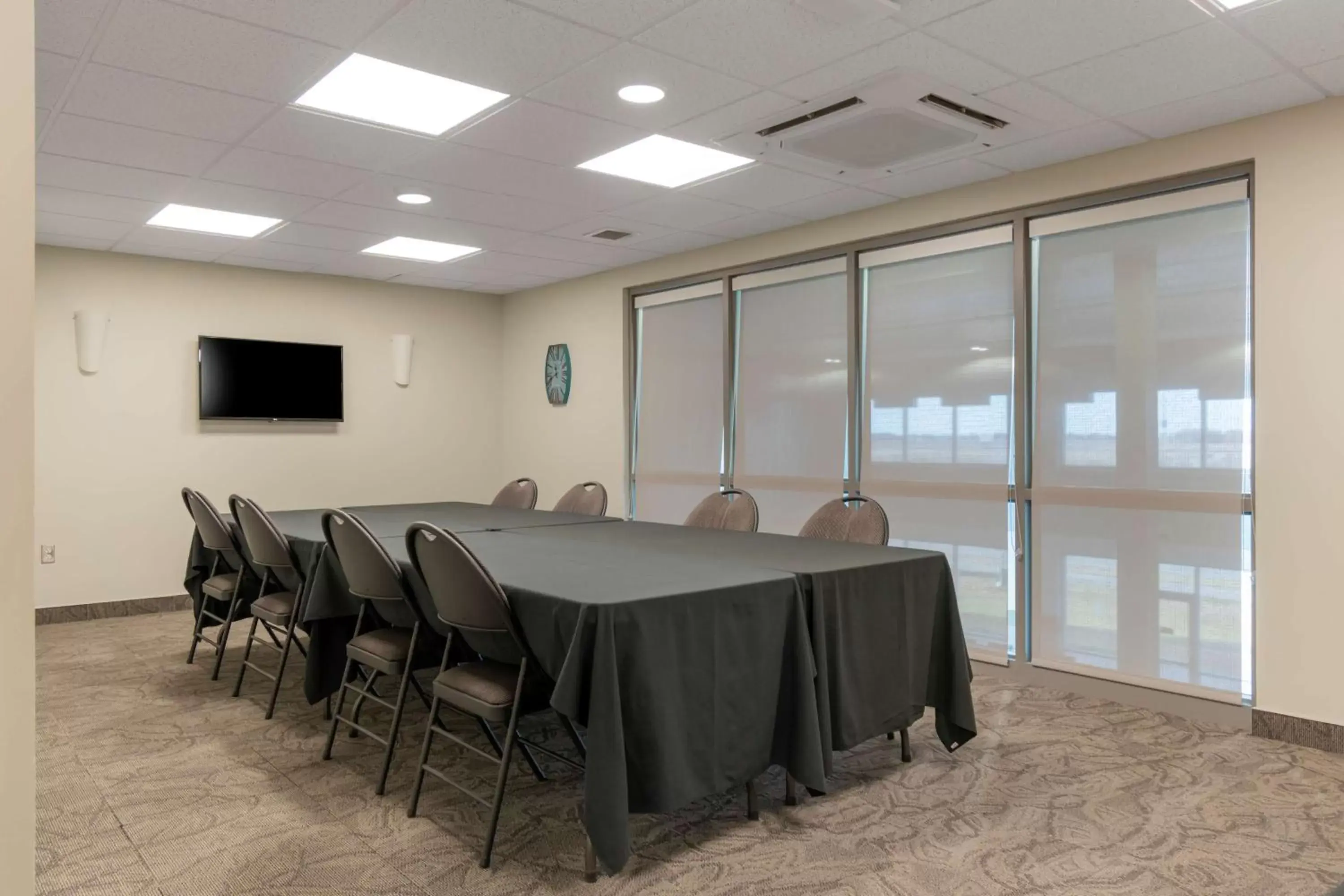 Meeting/conference room in Best Western Plus Airport Inn & Suites