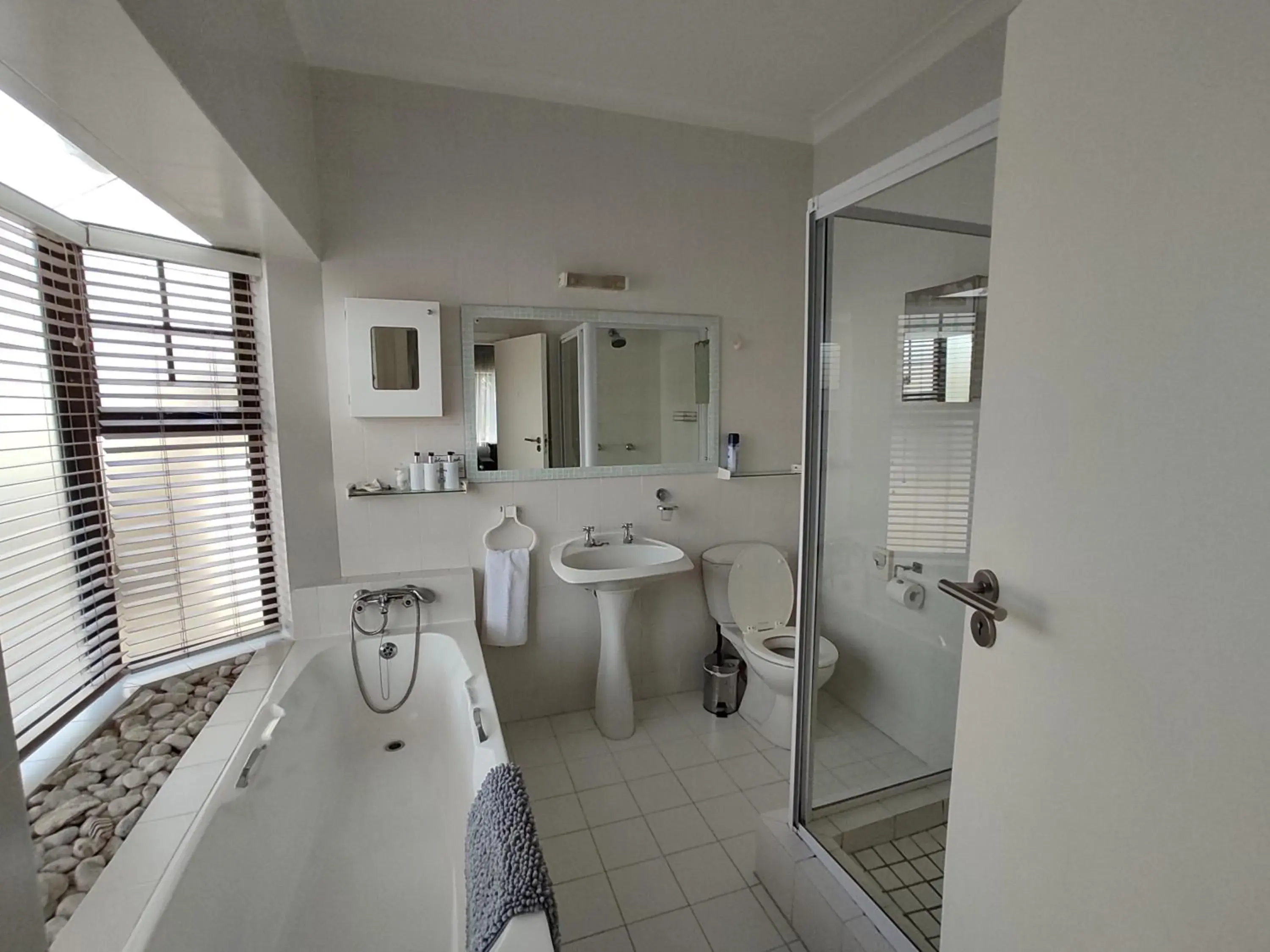 Bathroom in Palm Beach Guesthouse
