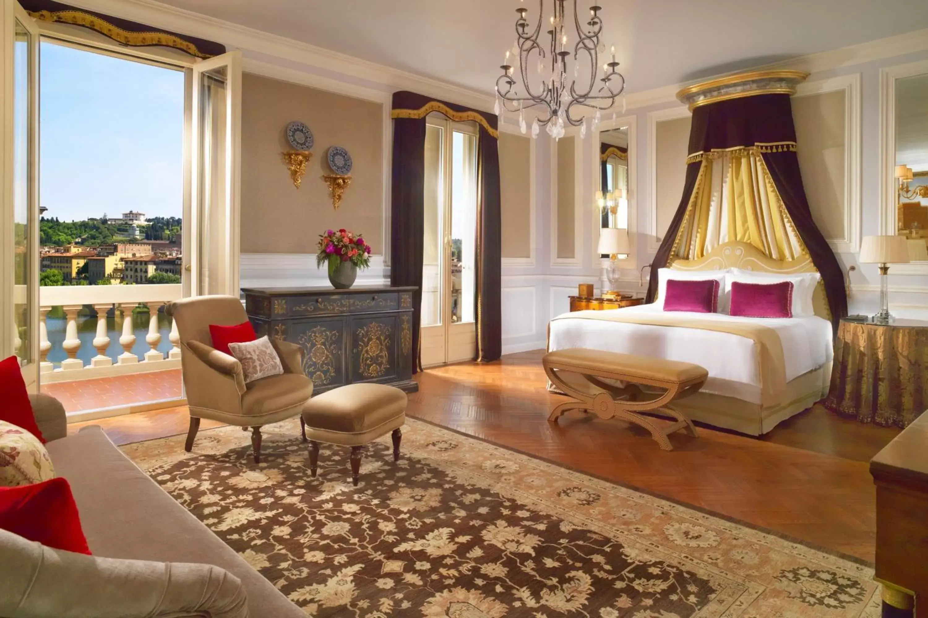 Bedroom in The St. Regis Florence