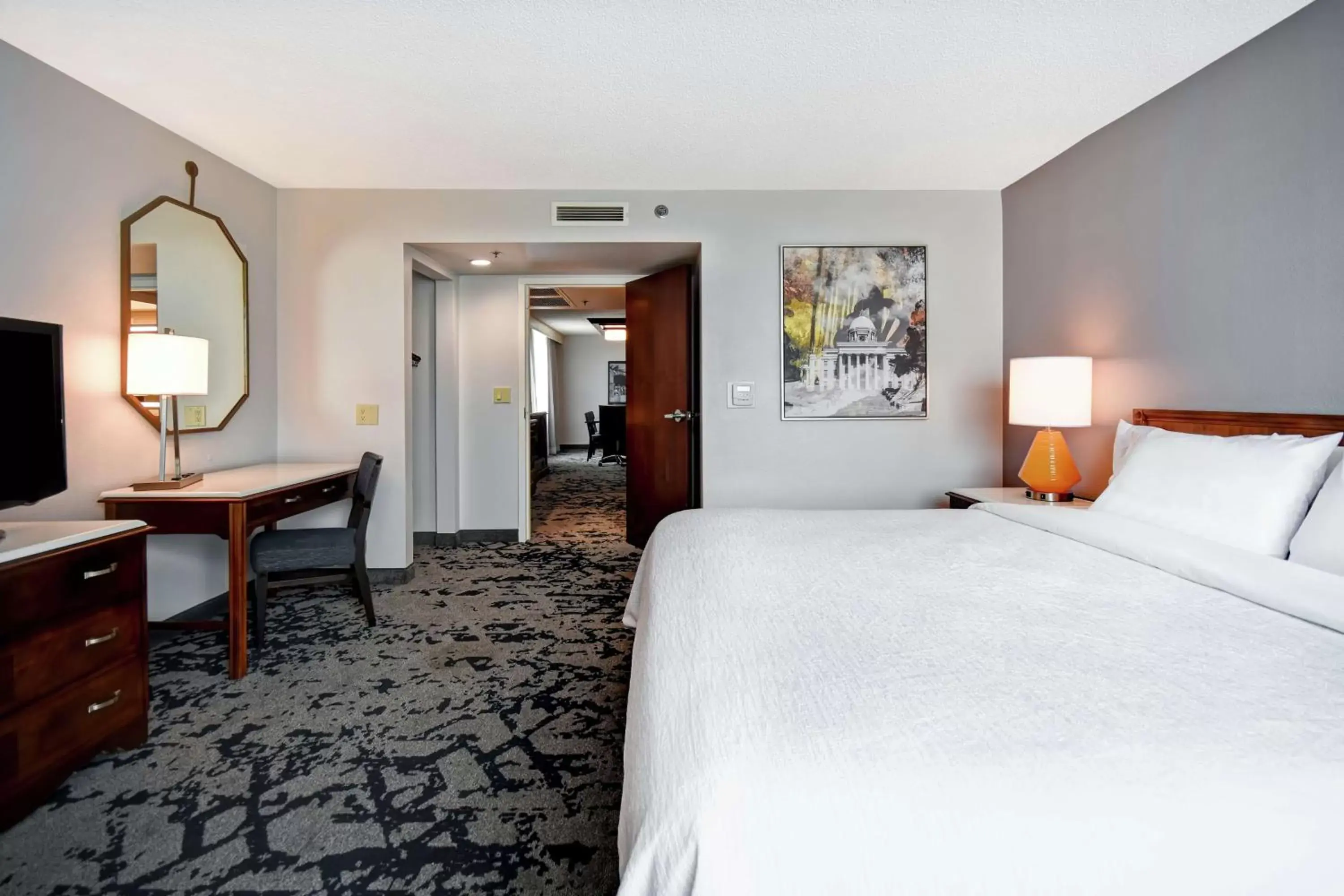 Bed in Embassy Suites Montgomery - Hotel & Conference Center Bed in Embassy Suites Montgomery - Hotel & Conference Center