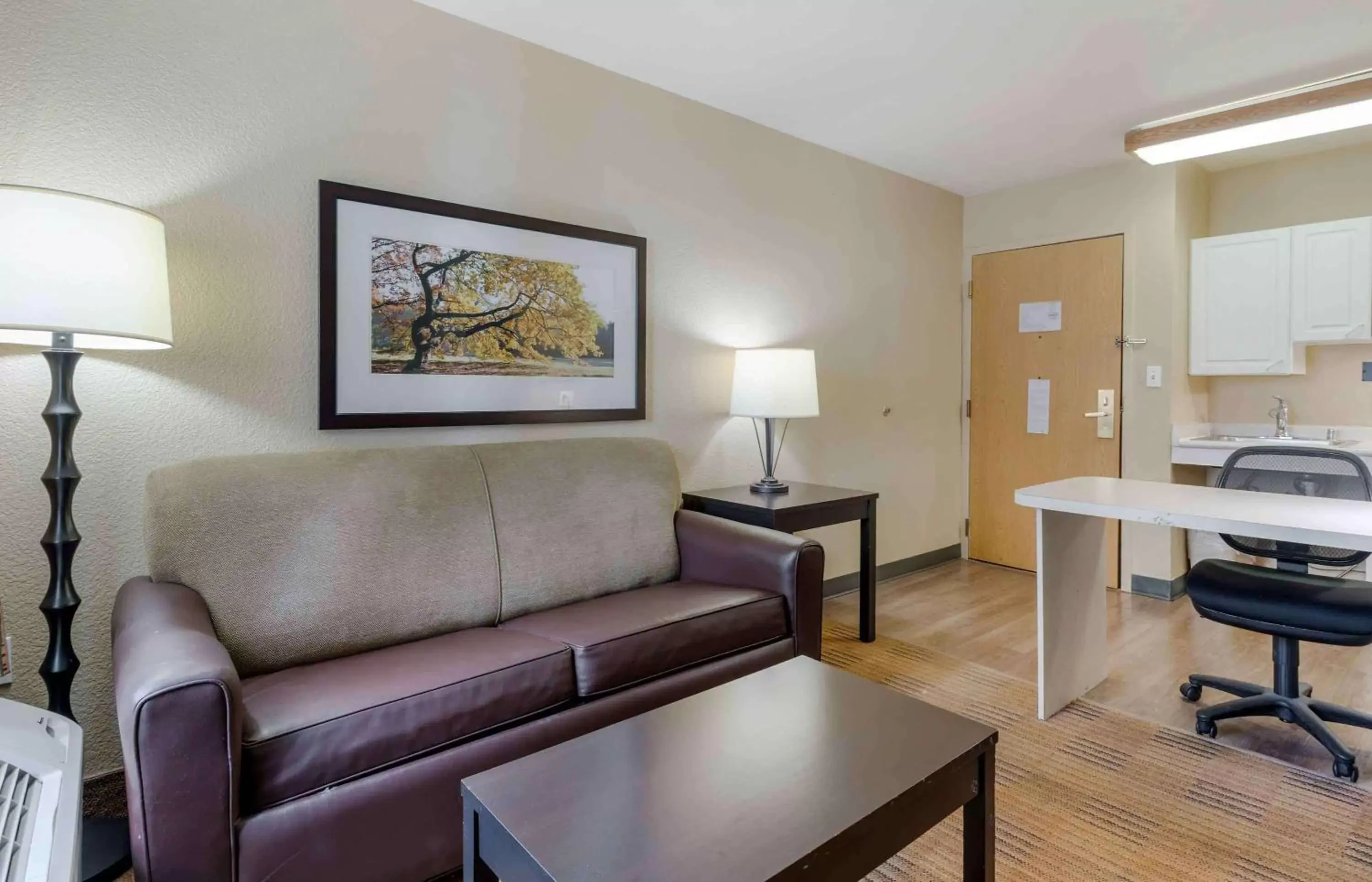 Bedroom, Seating Area in Extended Stay America Suites - Pleasanton - Chabot Dr