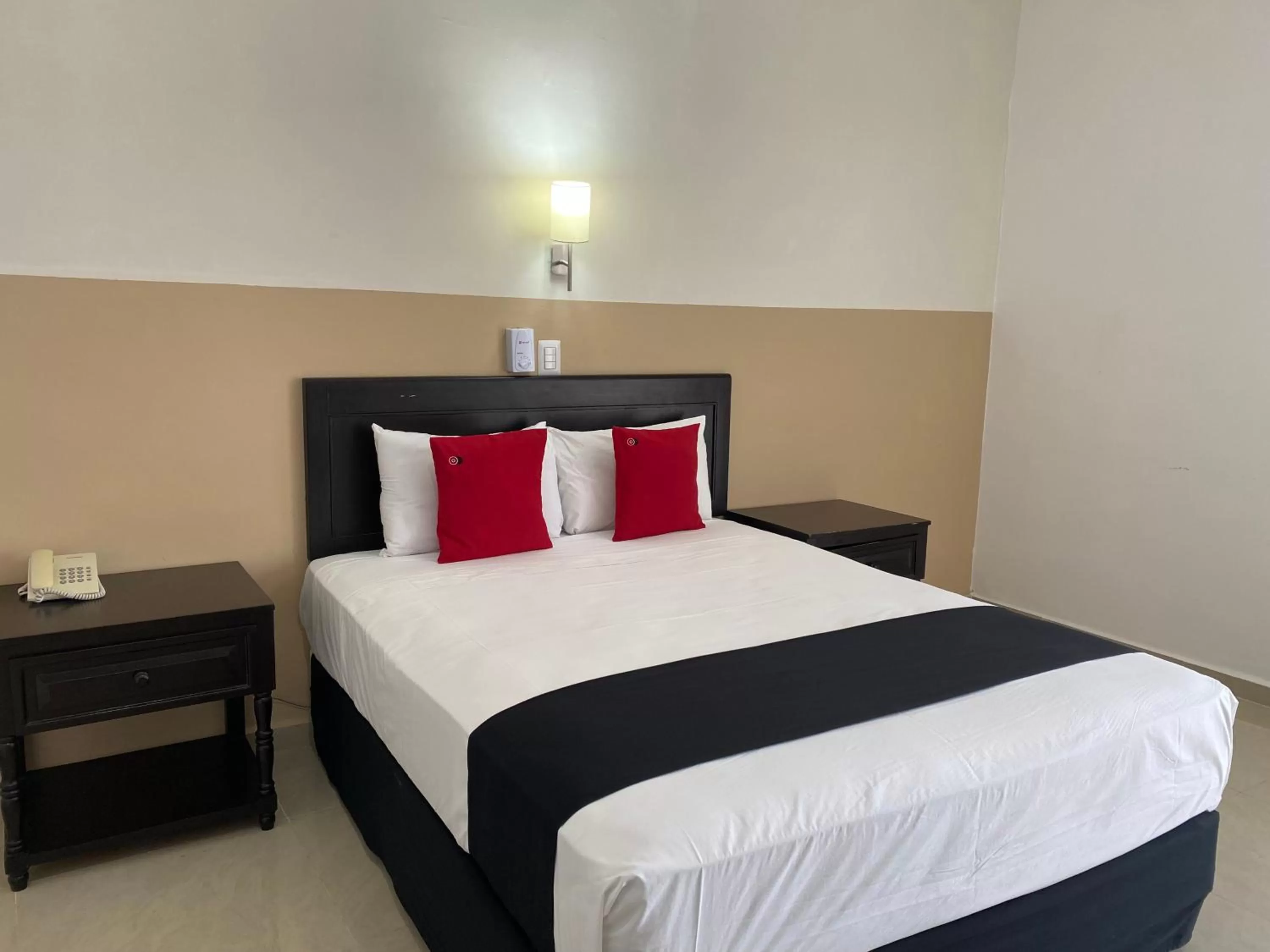 Bed in Hotel Siglo 21 Merida