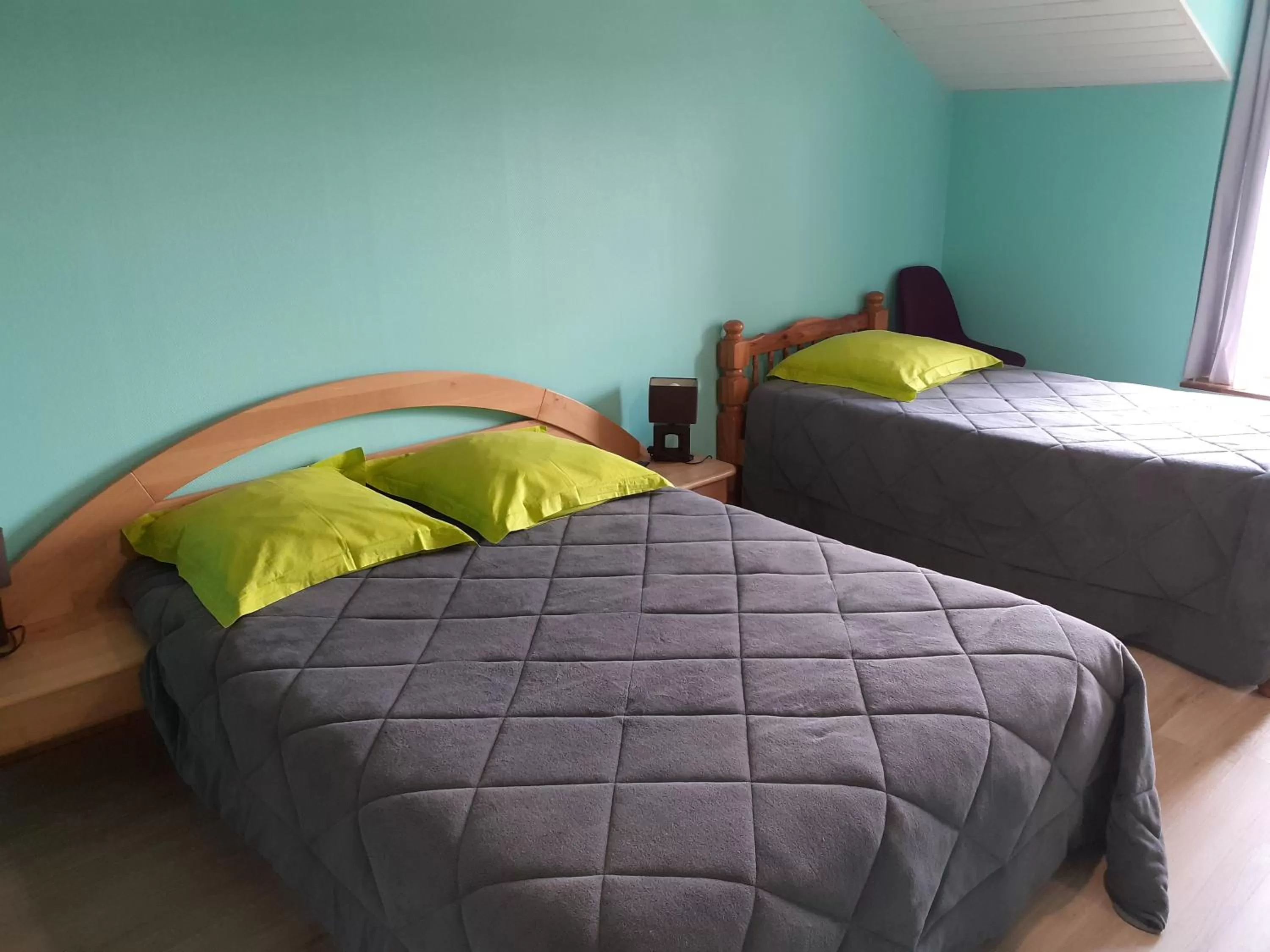 Photo of the whole room in L Etoile d'Argent