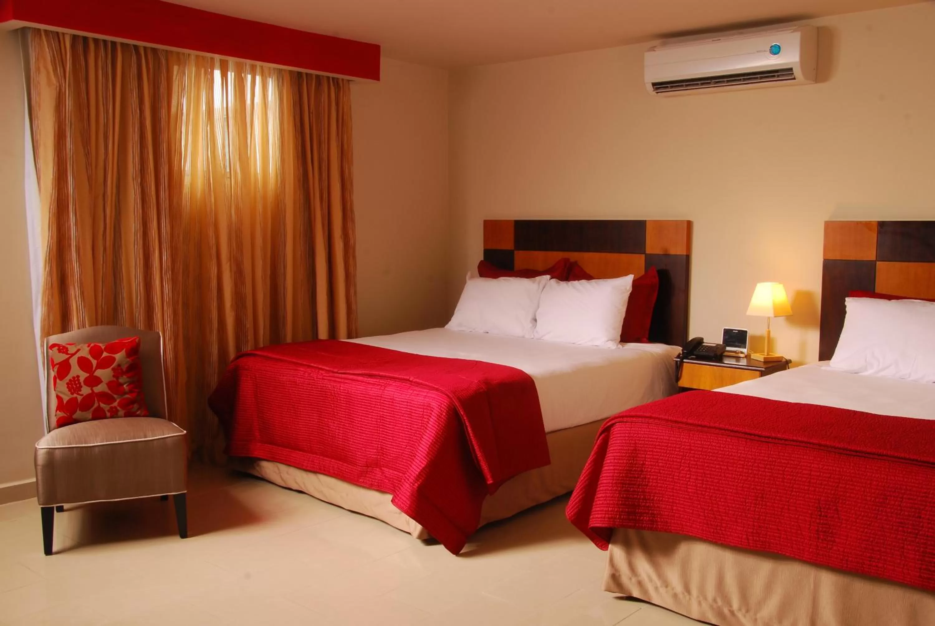 Bed in Metro Hotel Panama