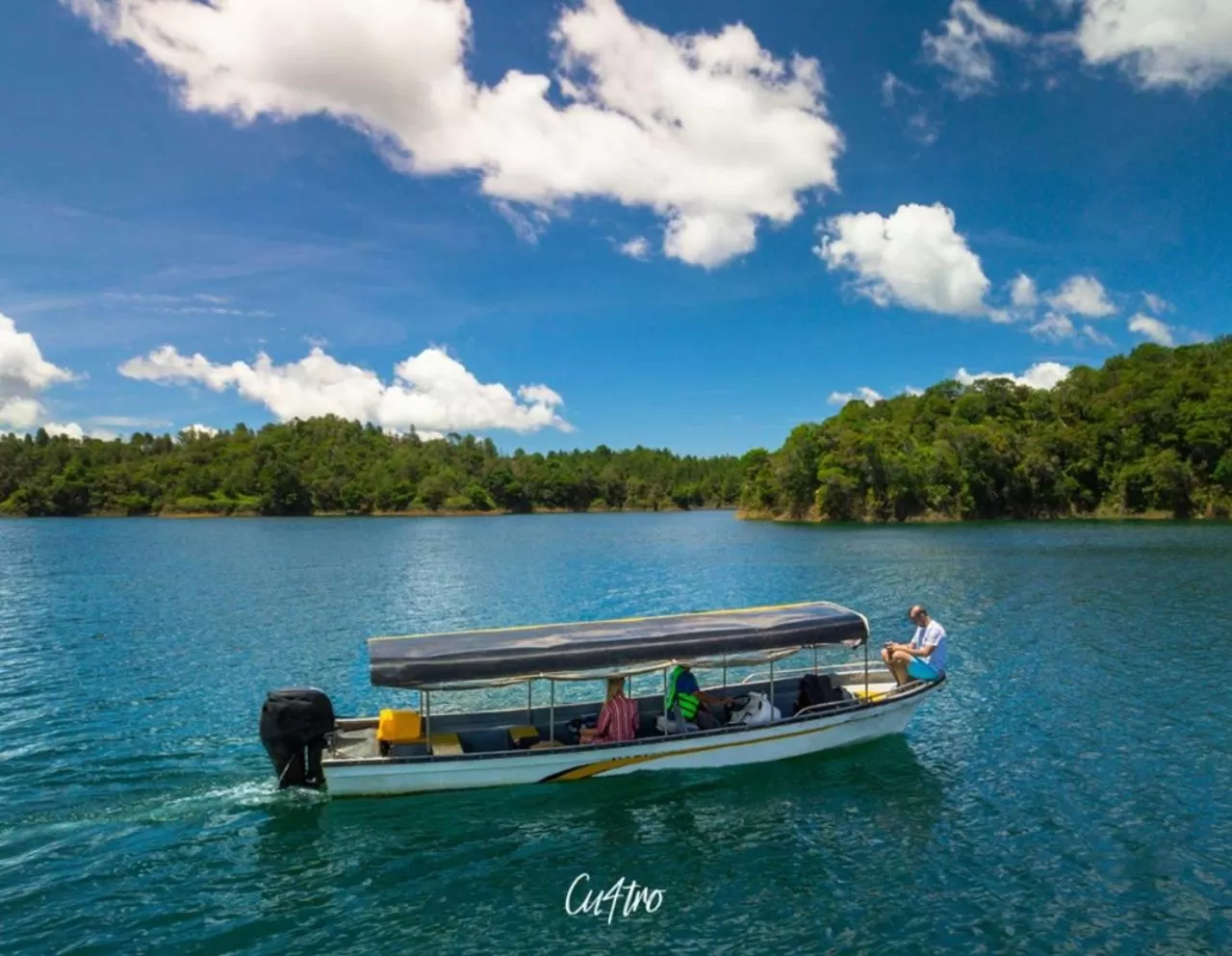 Natural landscape in Levit Glamping - Hotel Guatapé Peñol