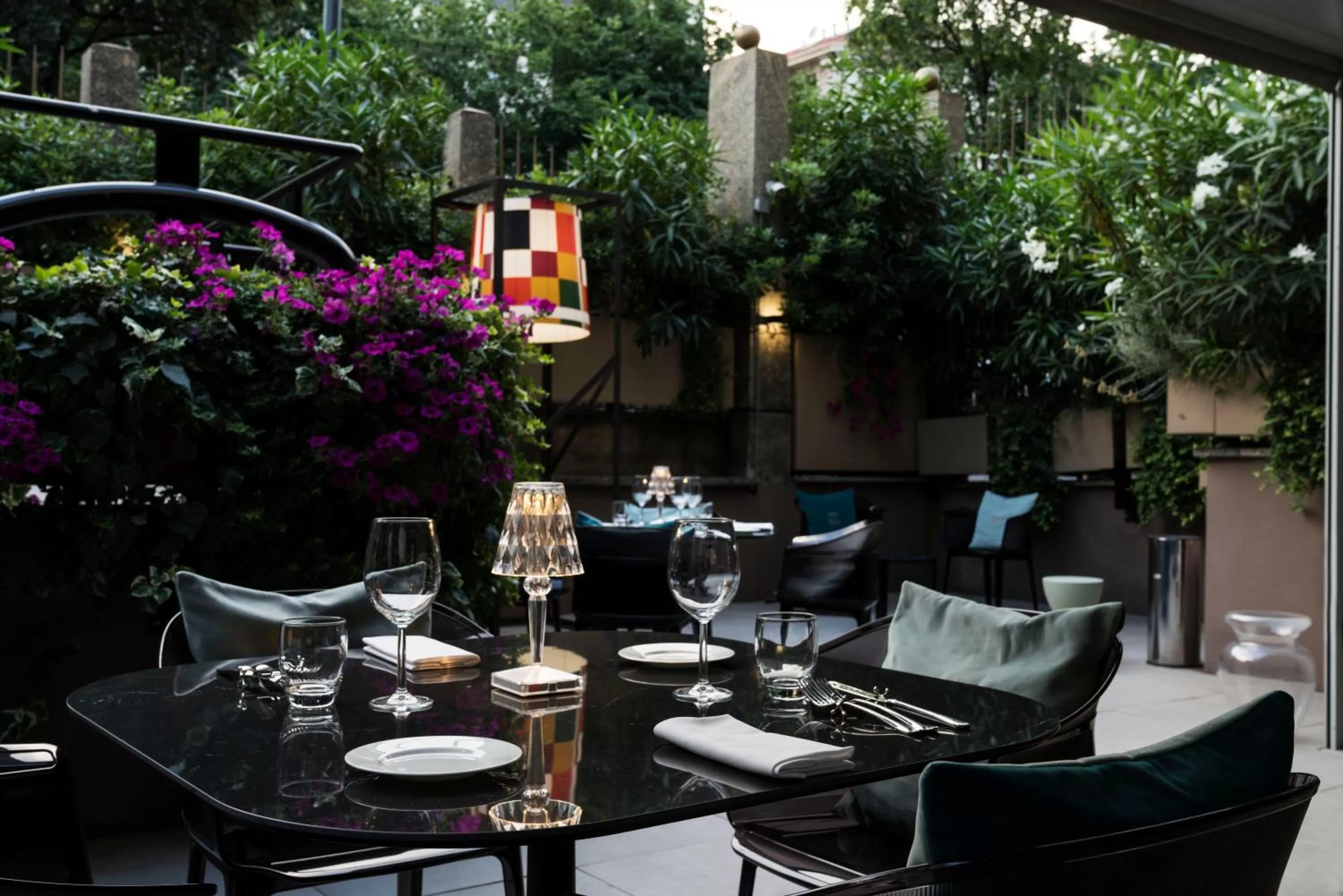 Restaurant/places to eat in Bianca Maria Palace Hotel