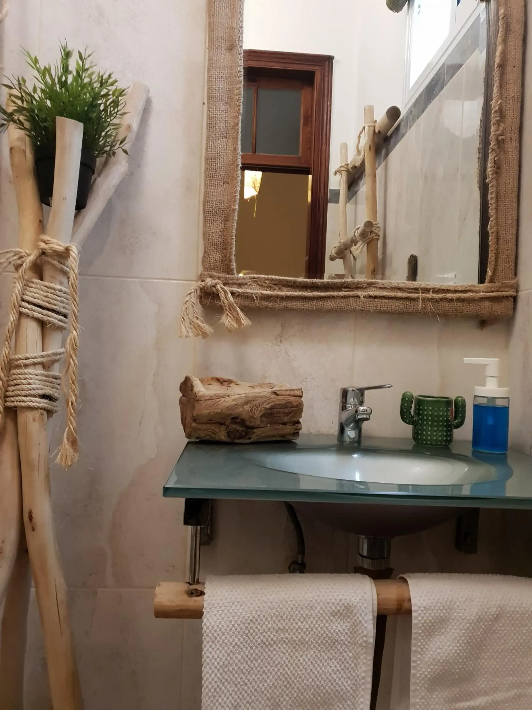 Bathroom in Cactus Host