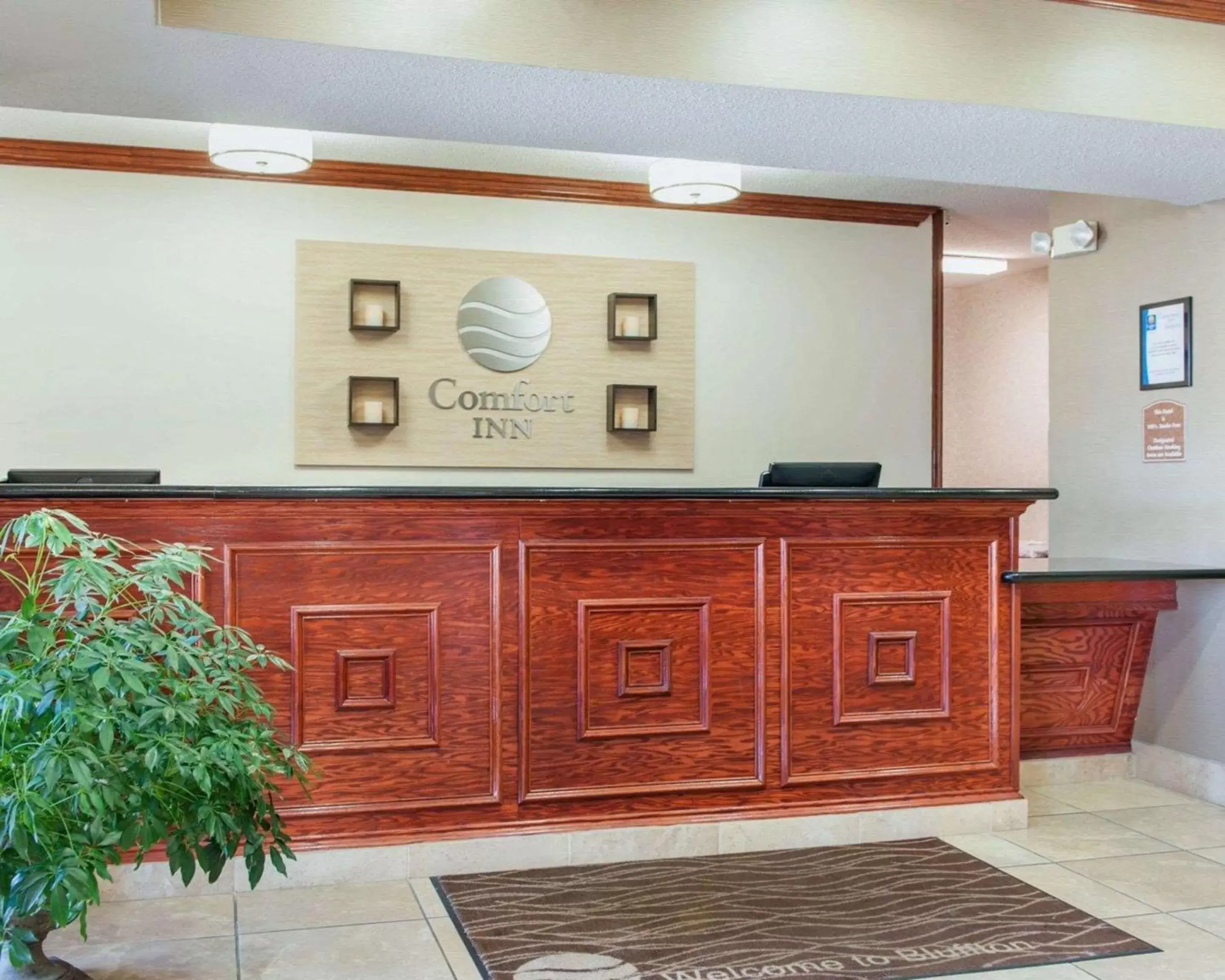 Lobby or reception, Lobby/Reception in Comfort Inn Near Ouabache State Park