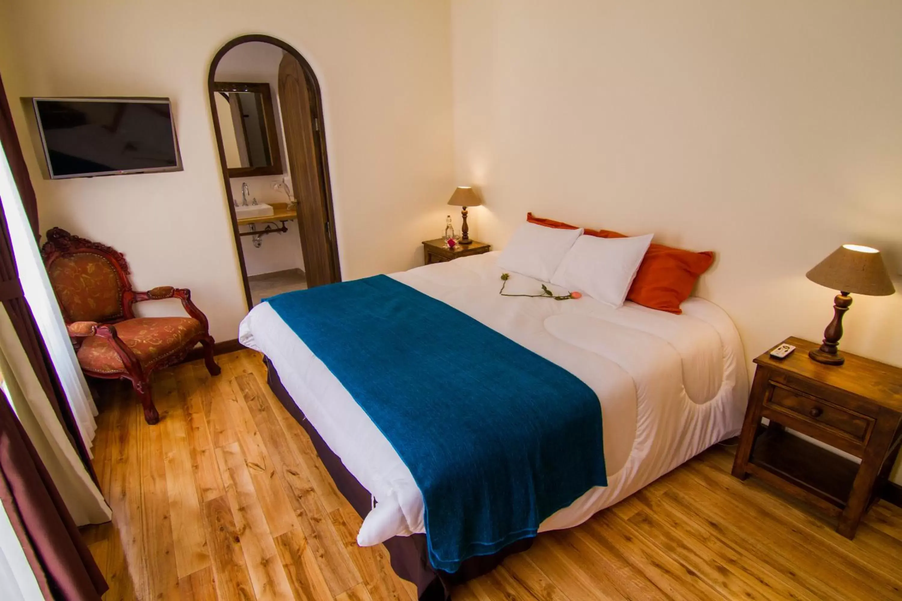 Deluxe Double Room with Balcony in Hotel Spa Mansion Santa Isabella Deluxe Double Room with Balcony in Hotel Spa Mansion Santa Isabella