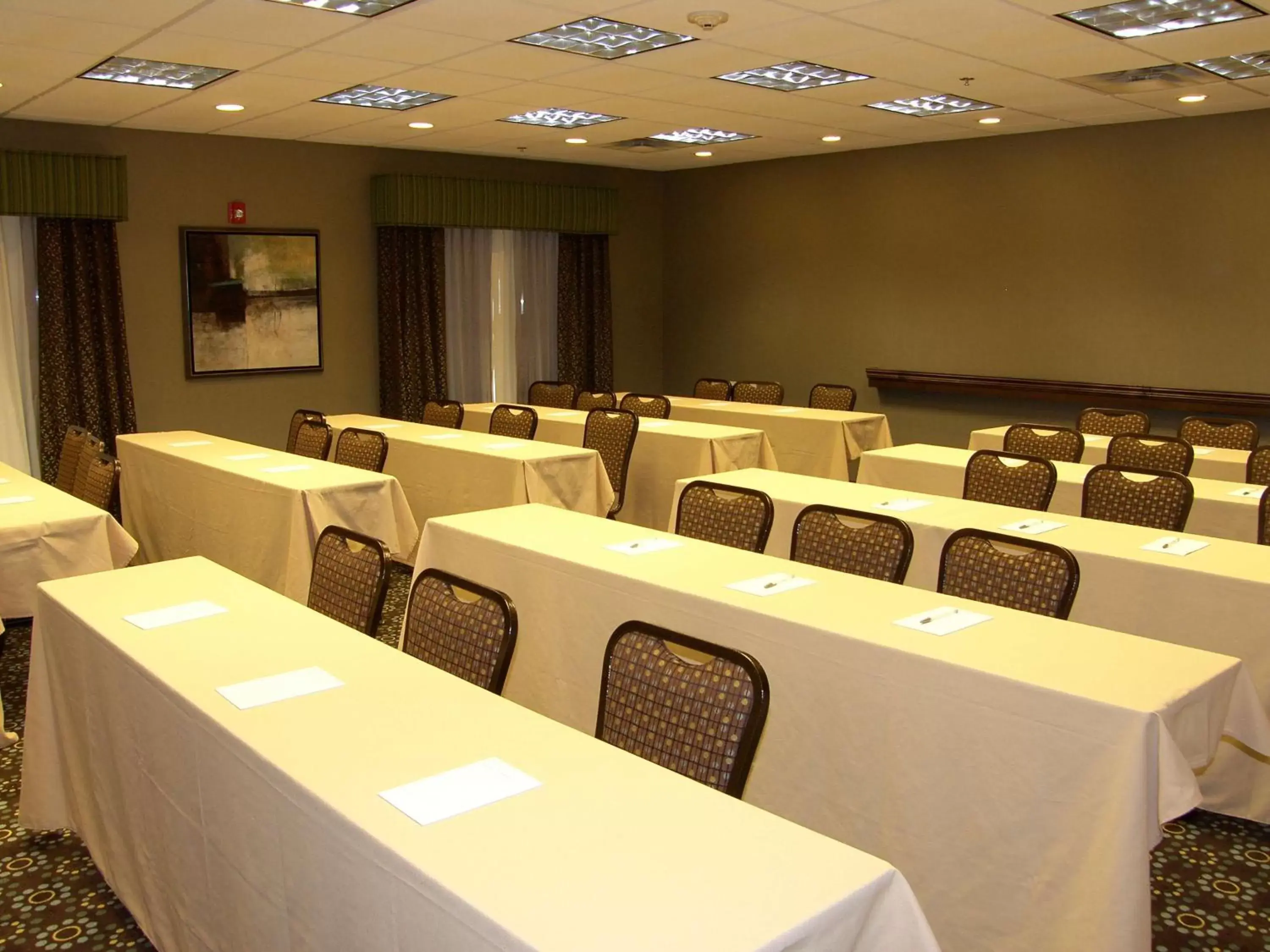 Meeting/conference room in Hampton Inn and Suites - Lincoln Northeast