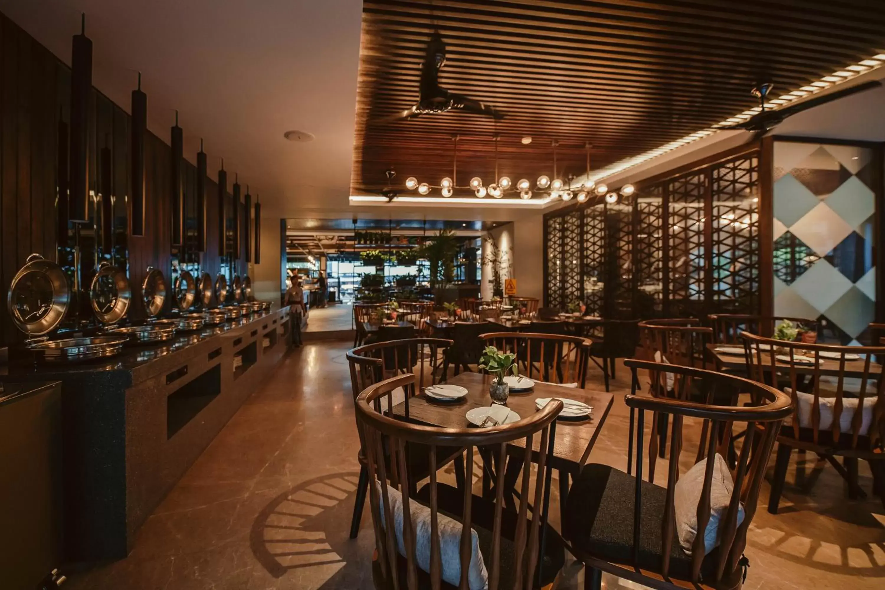 Restaurant/Places to Eat in The Vira Bali Boutique Hotel & Suite