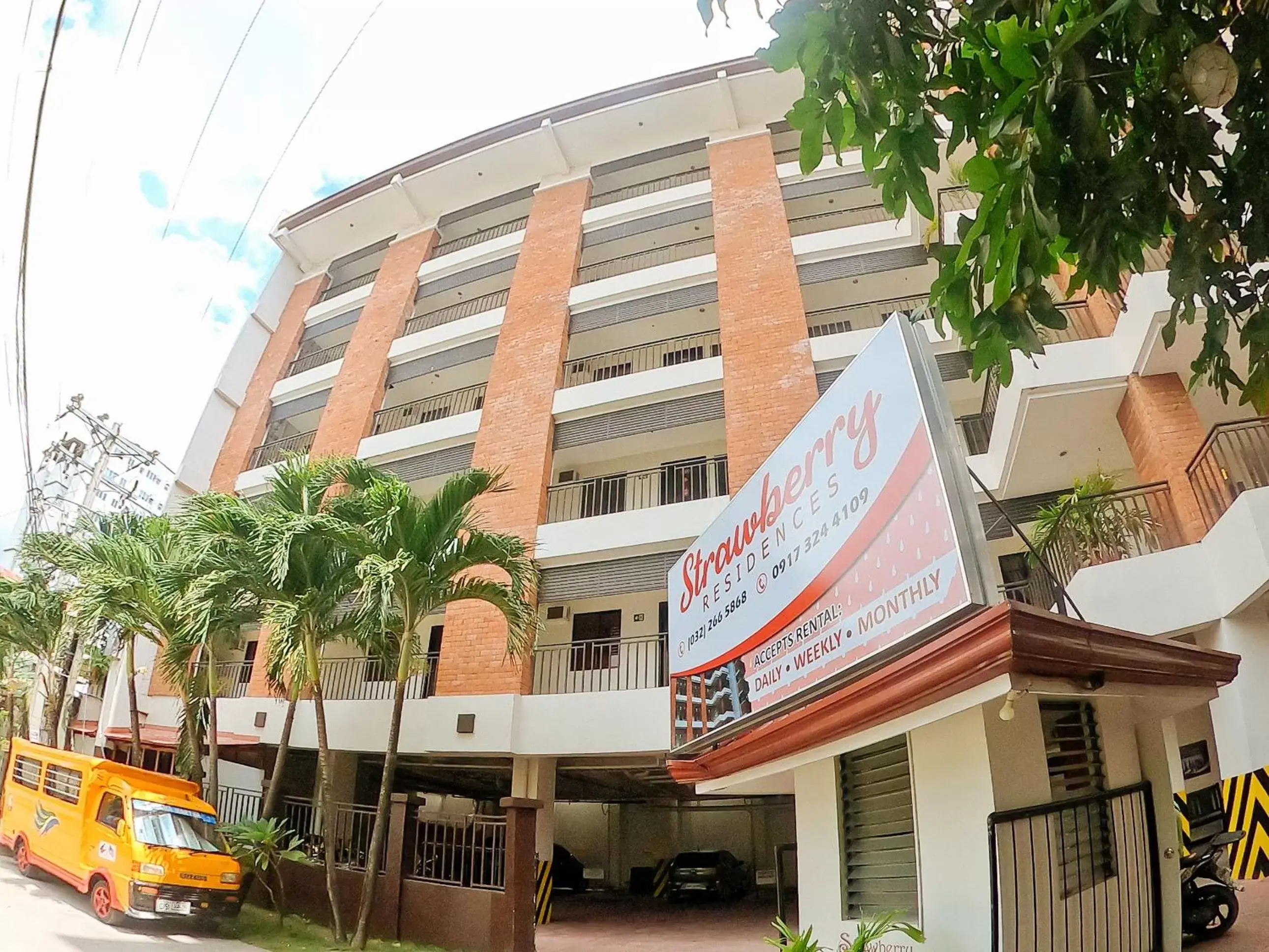 Property Building in RedDoorz Plus @ Mabolo Cebu