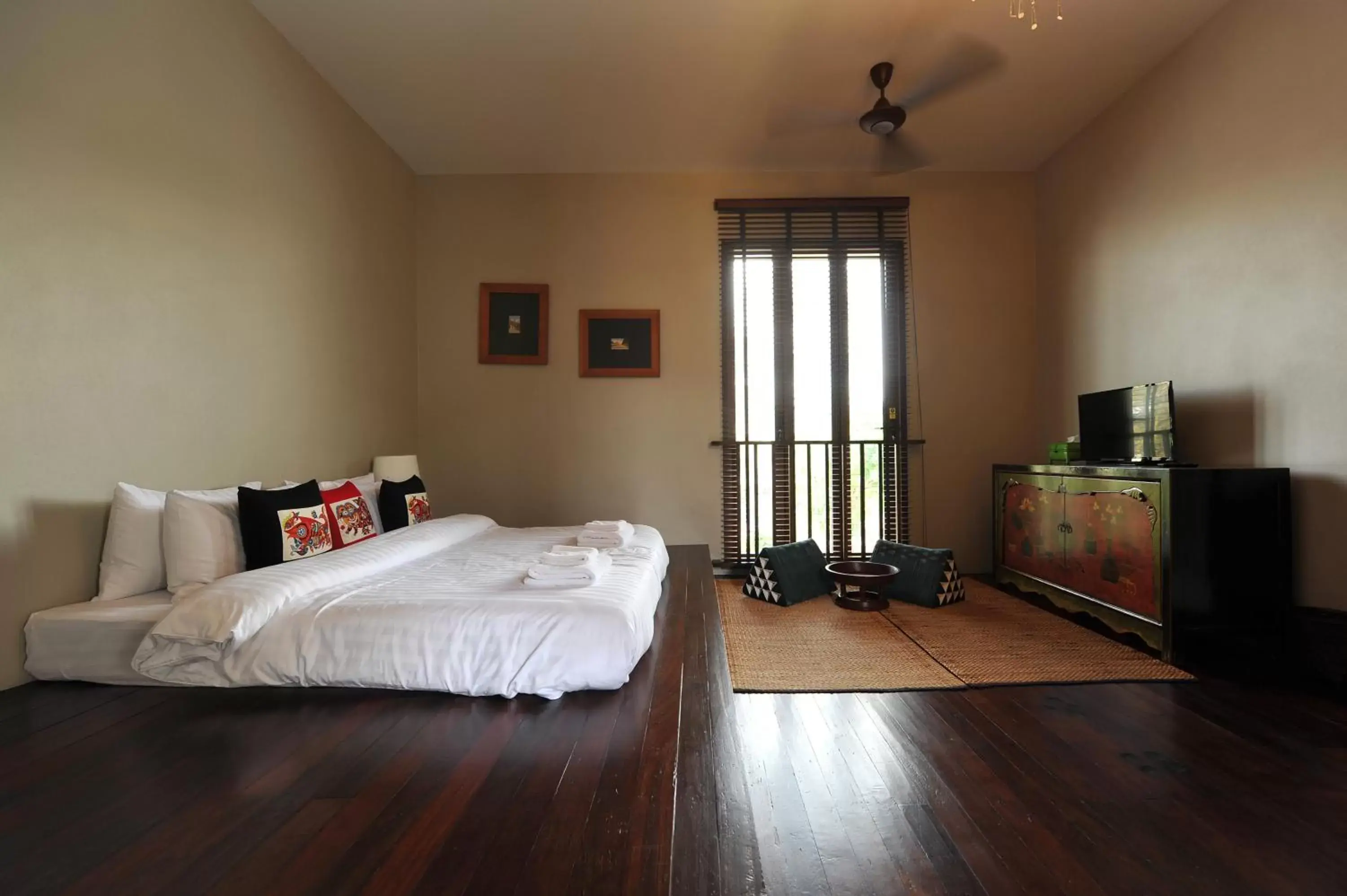 Bed, Room Photo in VILLA BANGKOK formerly VILLA PHRA SUMEN