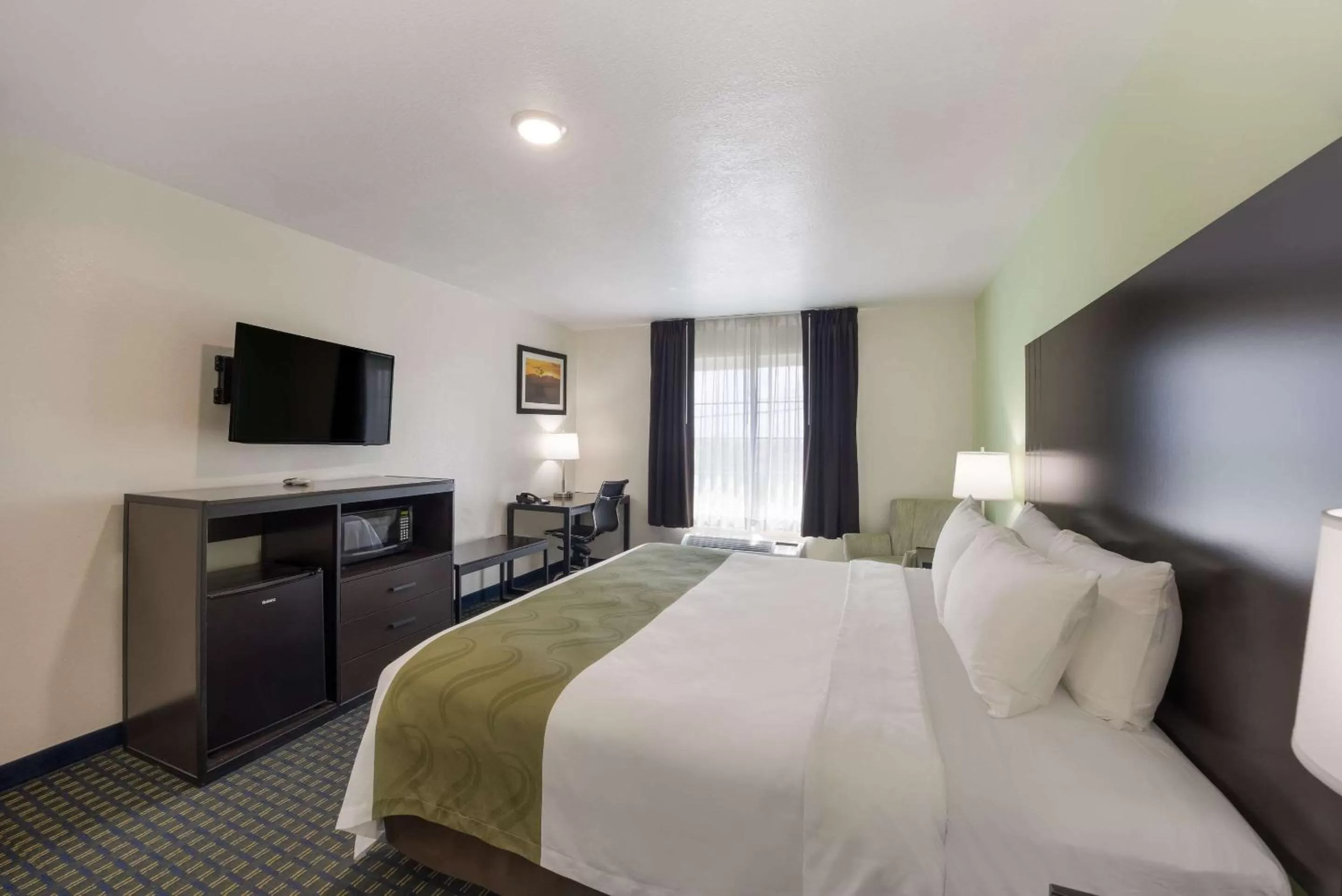 Bedroom, Bed in Quality Inn & Suites Clayton, NM