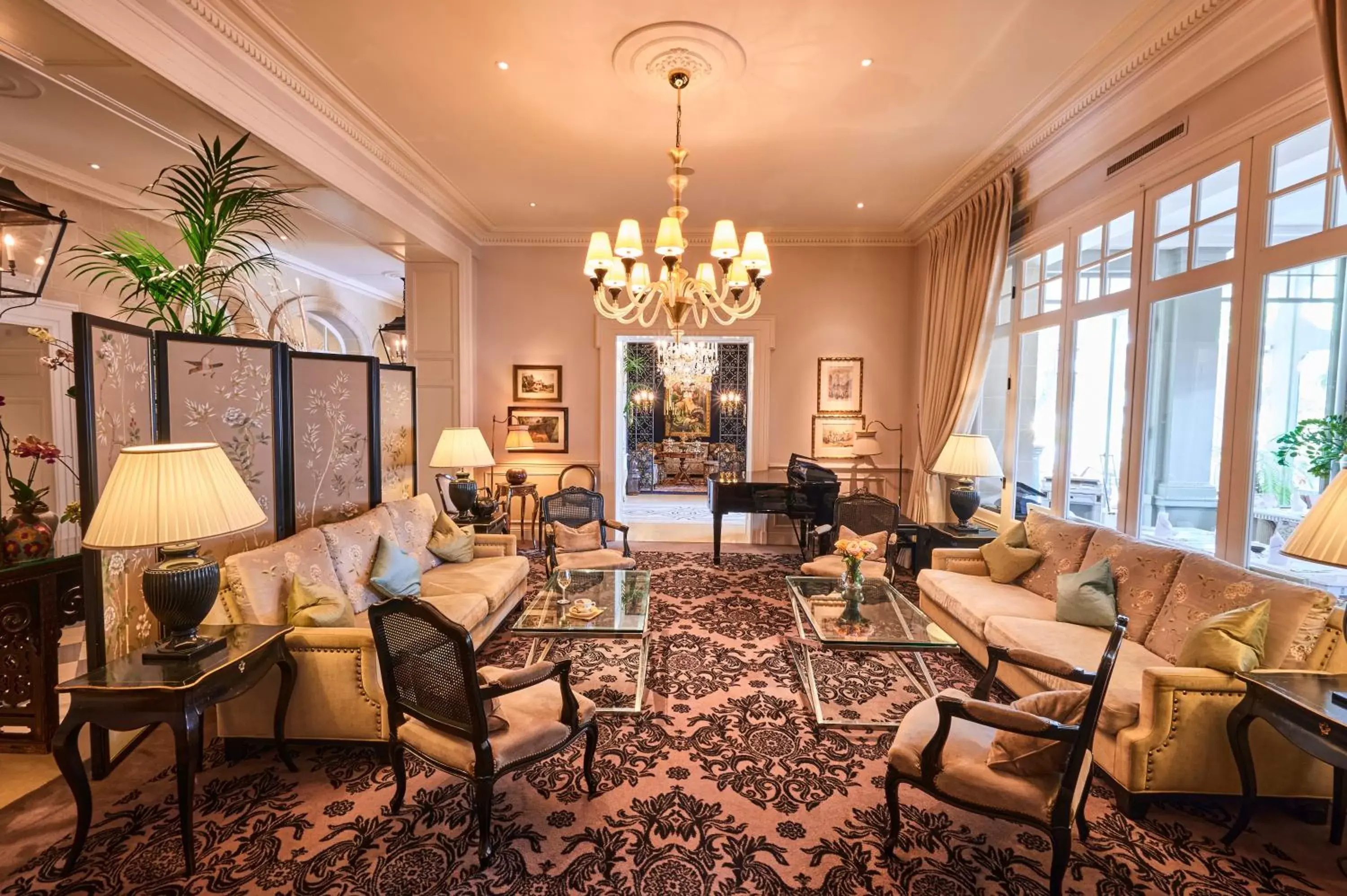 Living room, Seating Area in Grand Hotel du Lac - Relais & Châteaux