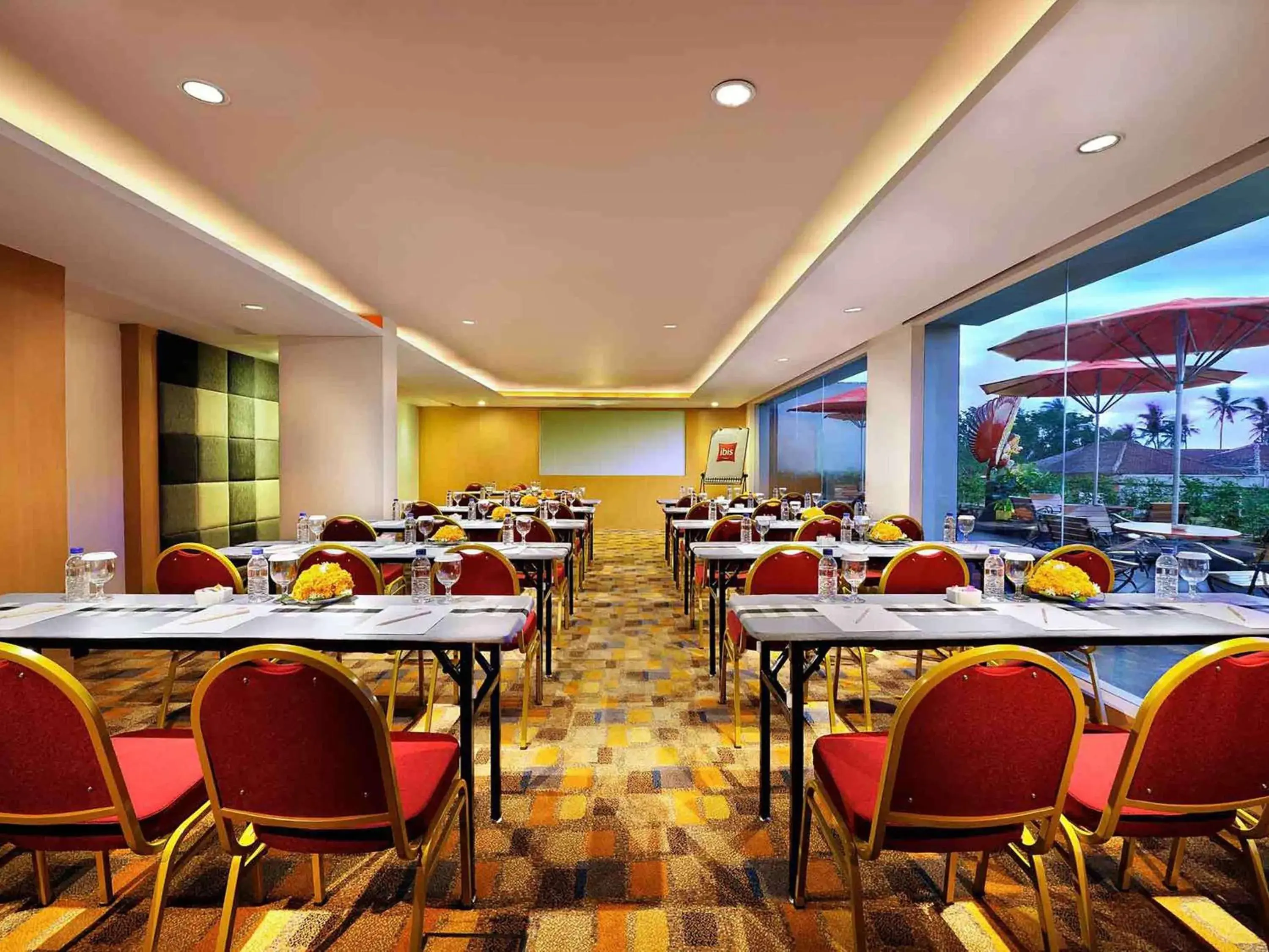 Meeting/conference room, Restaurant/Places to Eat in Ibis Bali Kuta