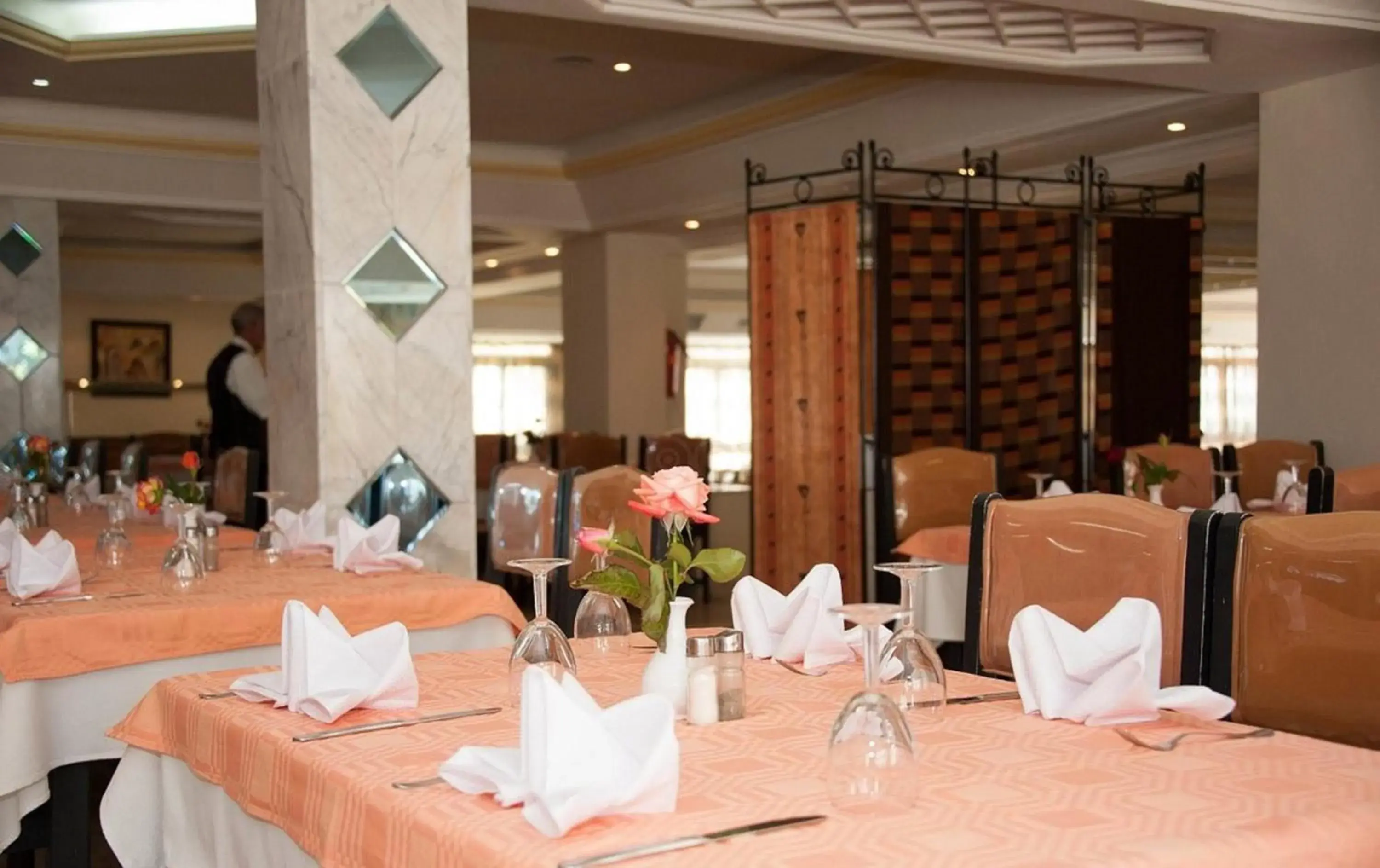 Restaurant/Places to Eat in Hotel Nesrine Hammamet