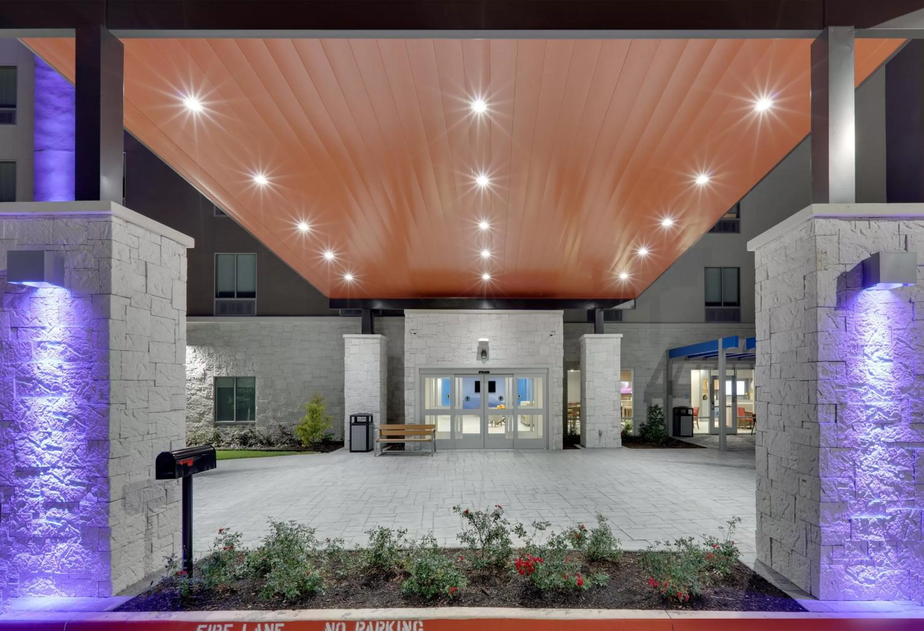 Property building in Holiday Inn Express & Suites - Plano - The Colony by IHG