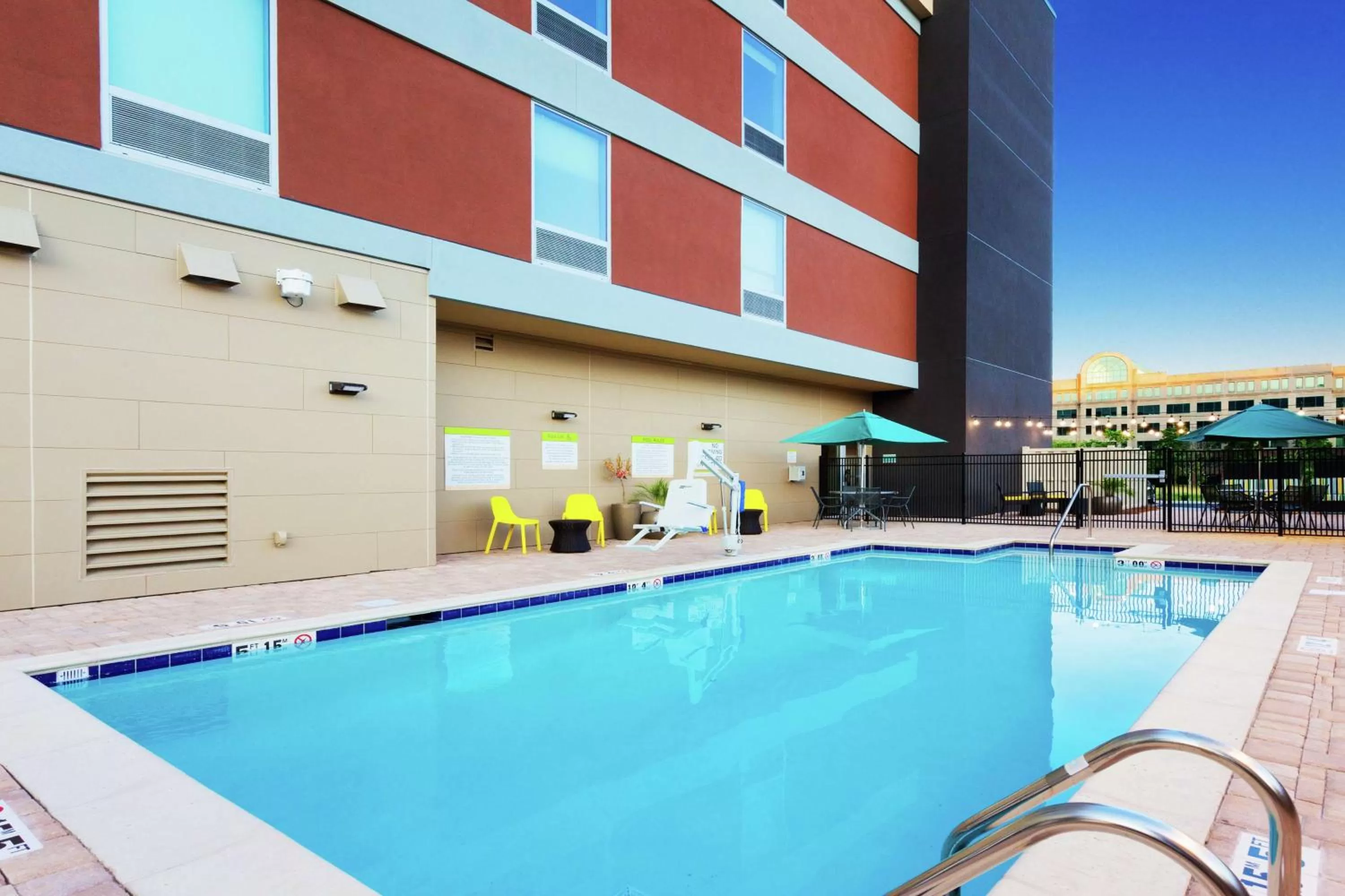 Pool view in Home2 Suites By Hilton Birmingham Colonnade